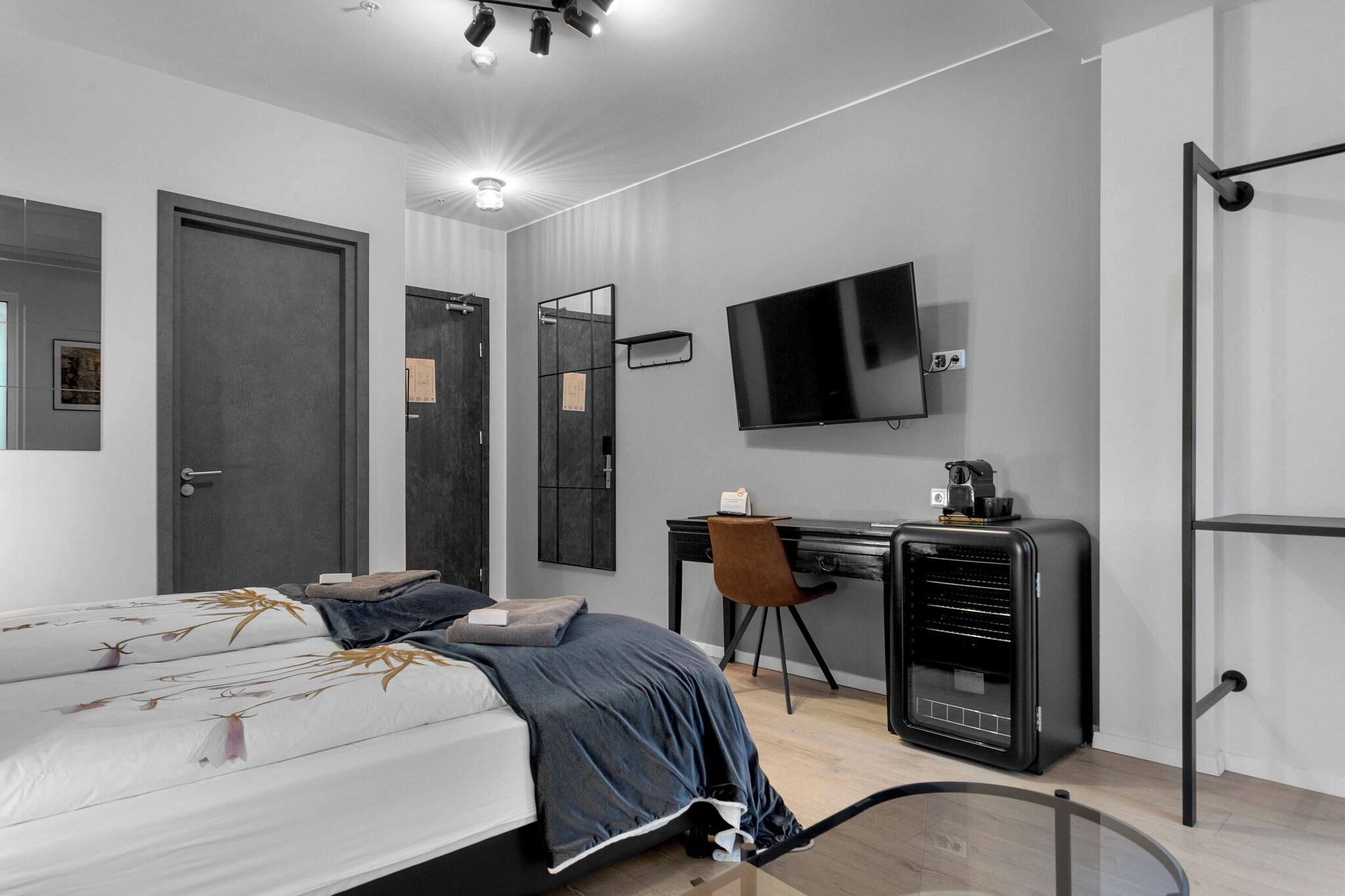 Double Superior King Bed