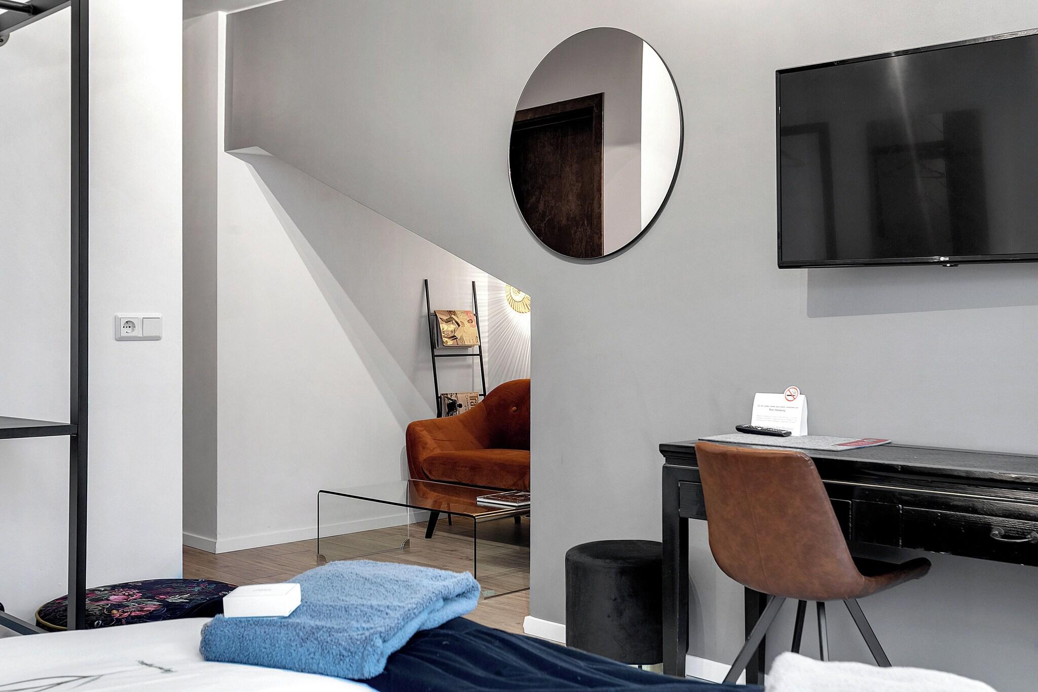 Double Superior King Bed