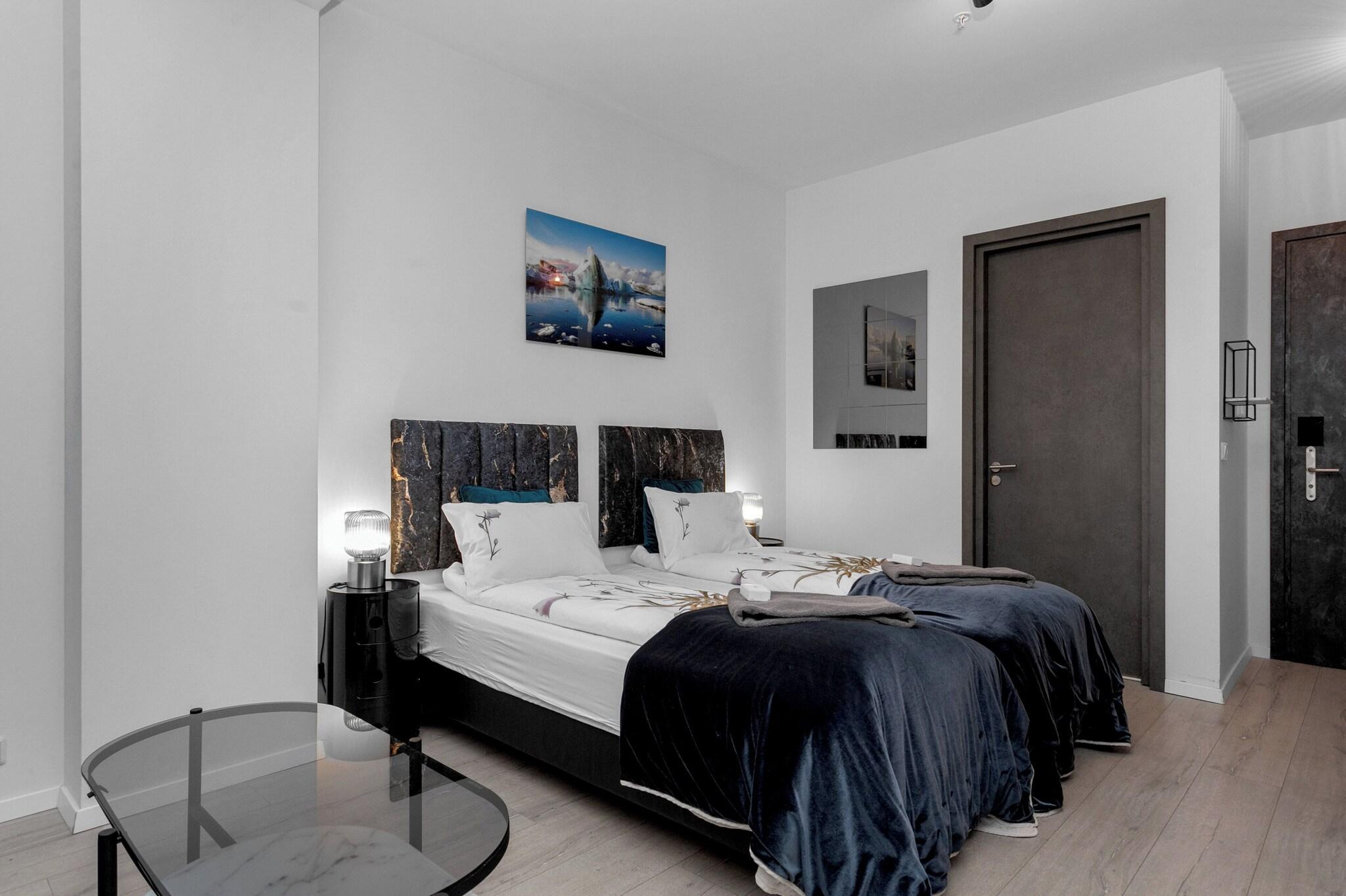 Double Superior King Bed