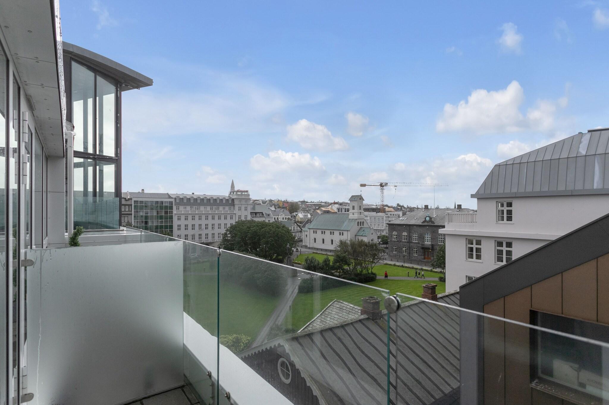 Double Deluxe with Views