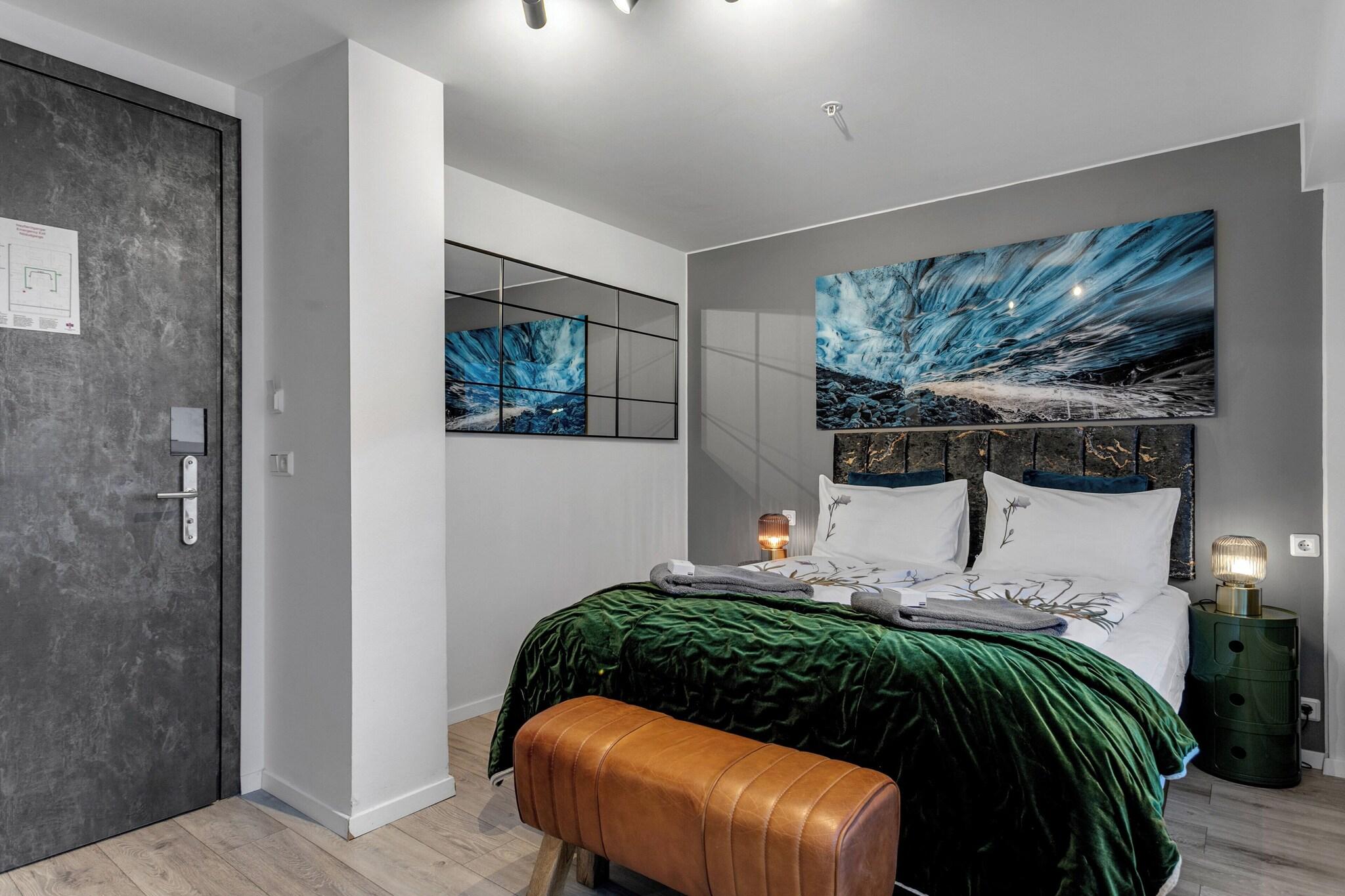 Double Deluxe with Views