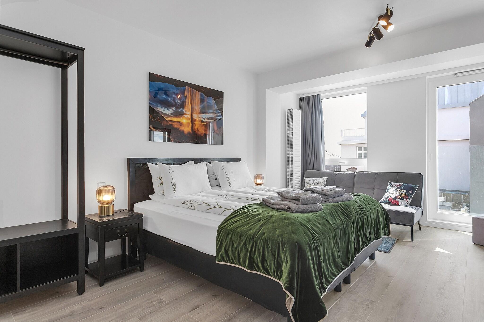 Double Superior King Bed