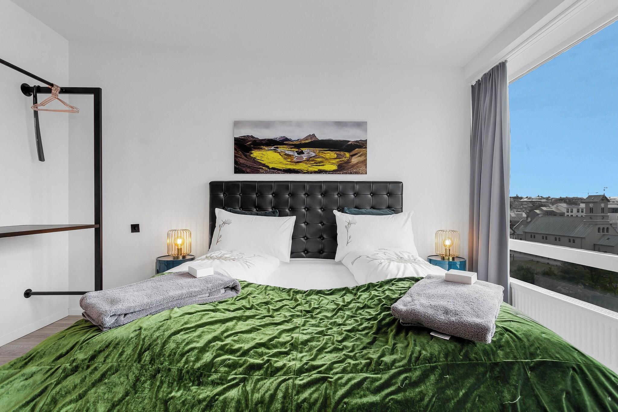 Double Superior King Bed
