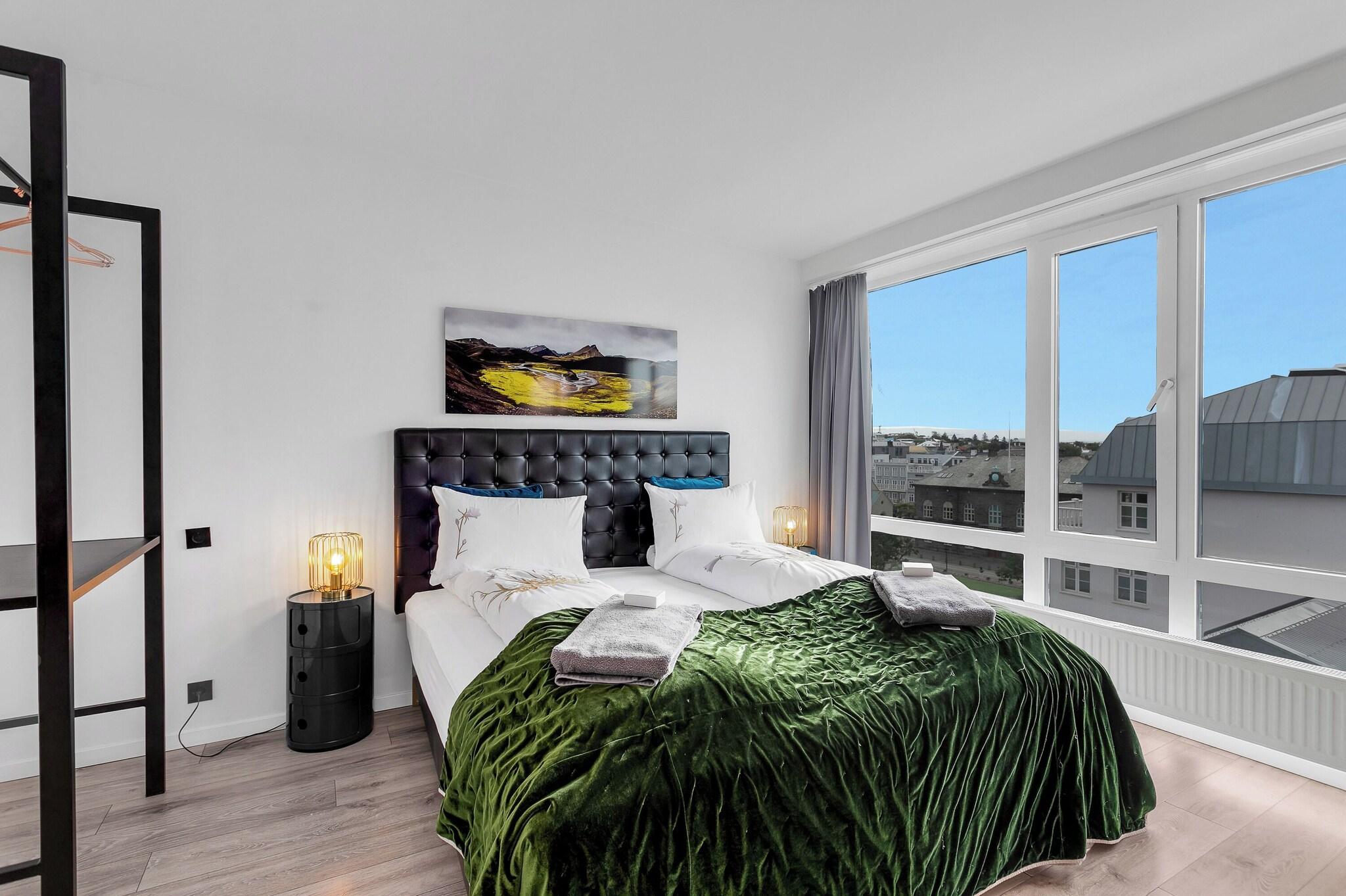 Double Superior King Bed