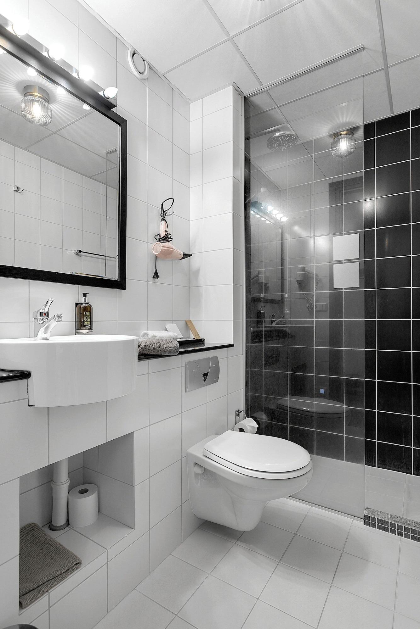 Double Deluxe with Views