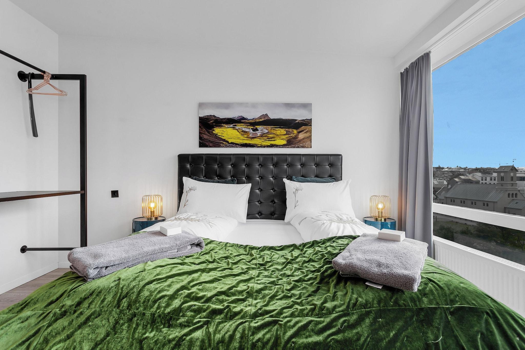 Double Superior King Bed