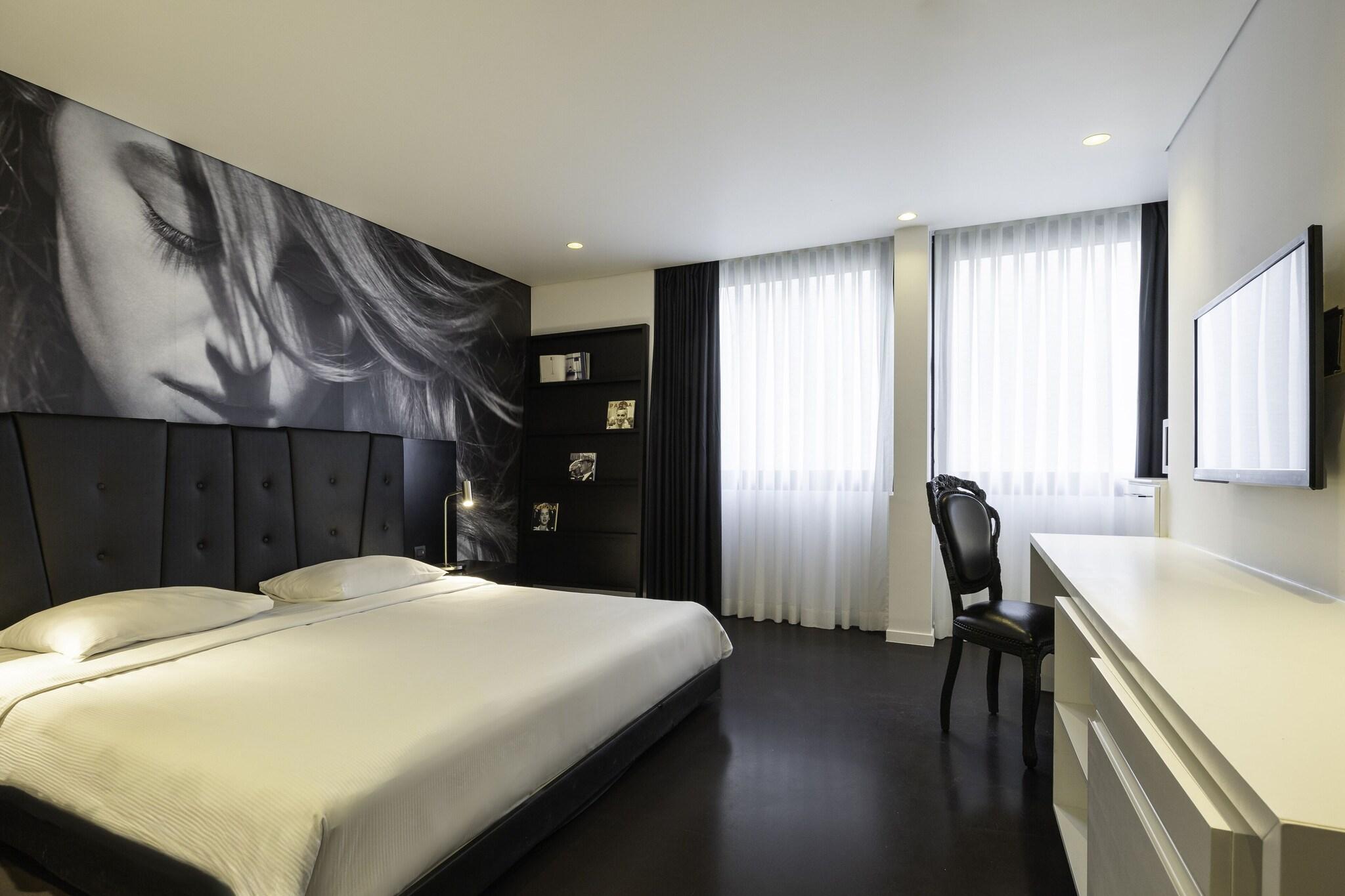 Apartment Two Double Beds