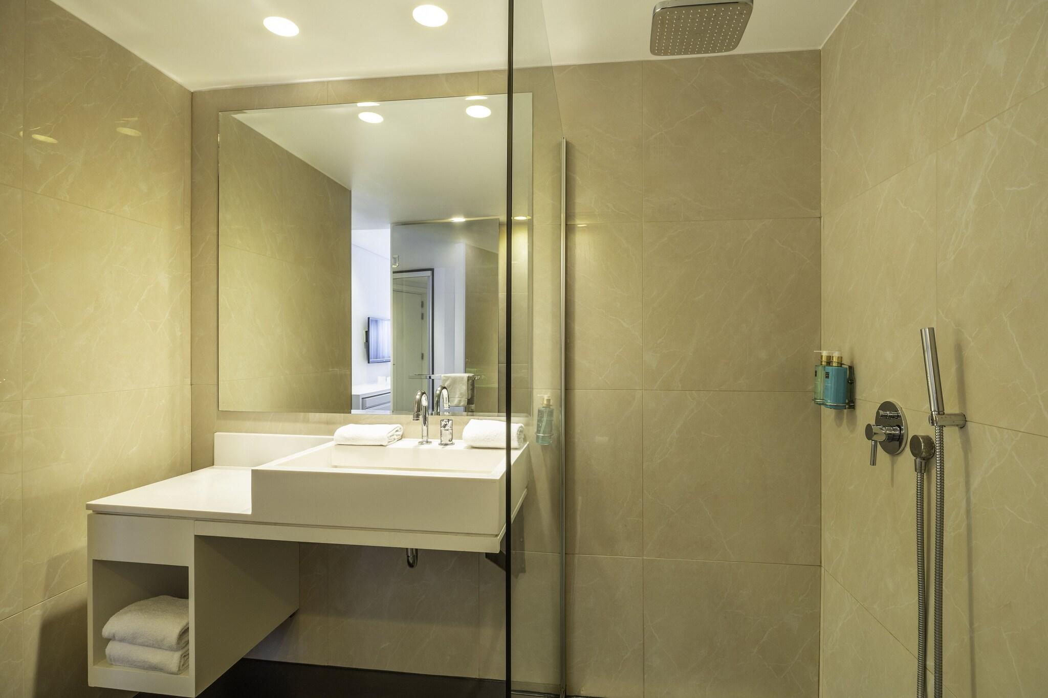 Apartment Two Double Beds