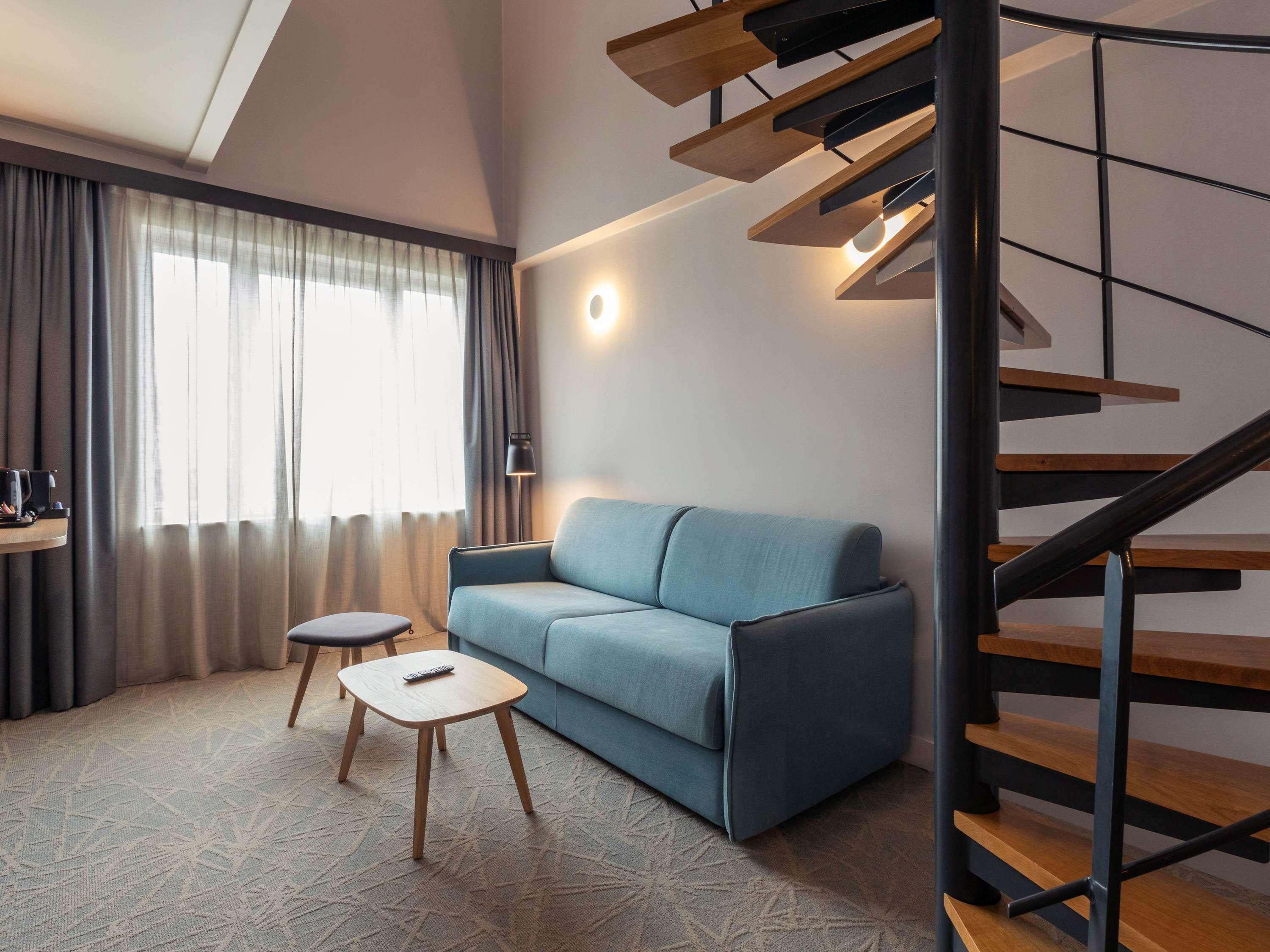 Junior Suite King Size Bed