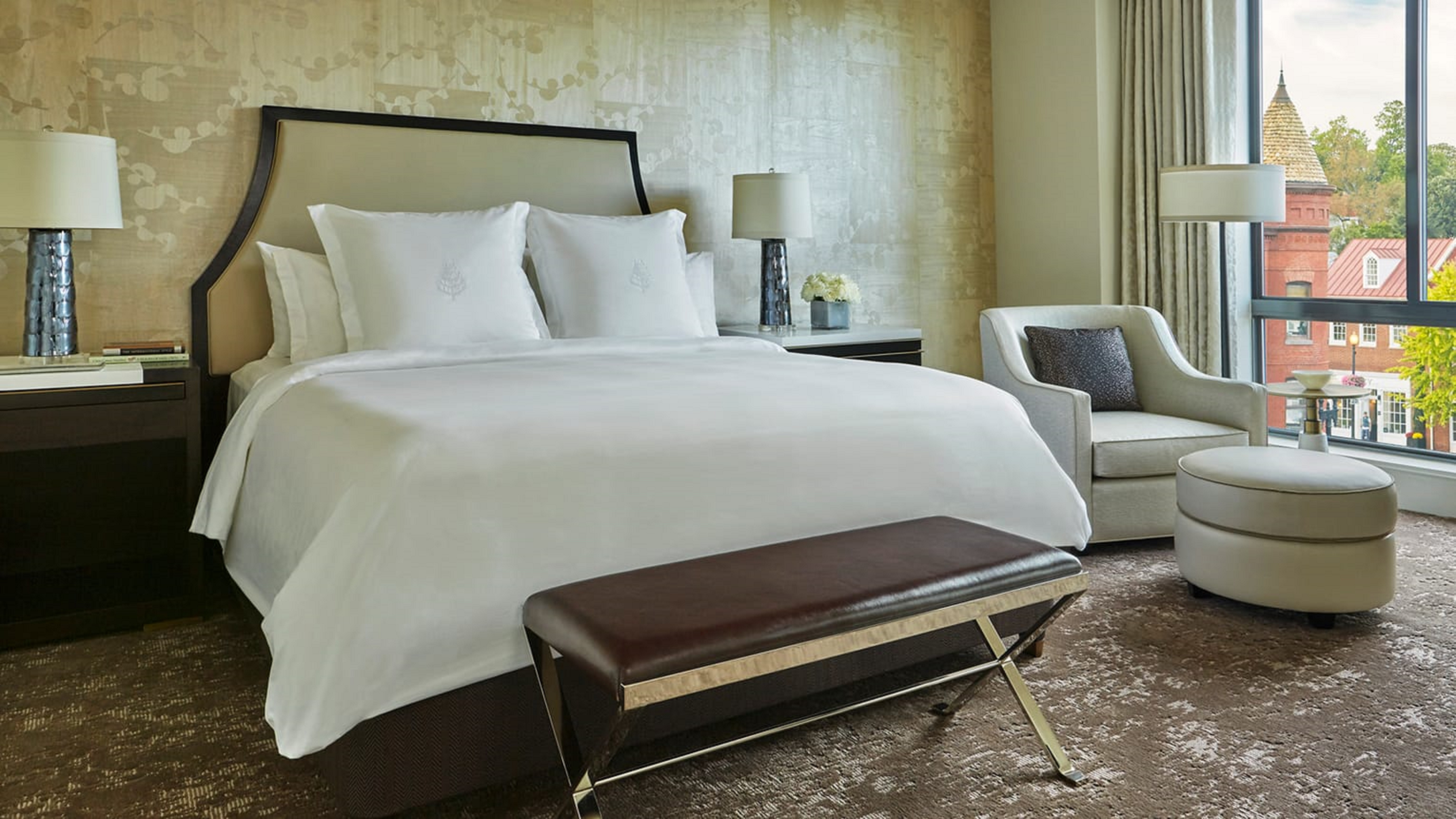 Suite King Bed One Bedroom 