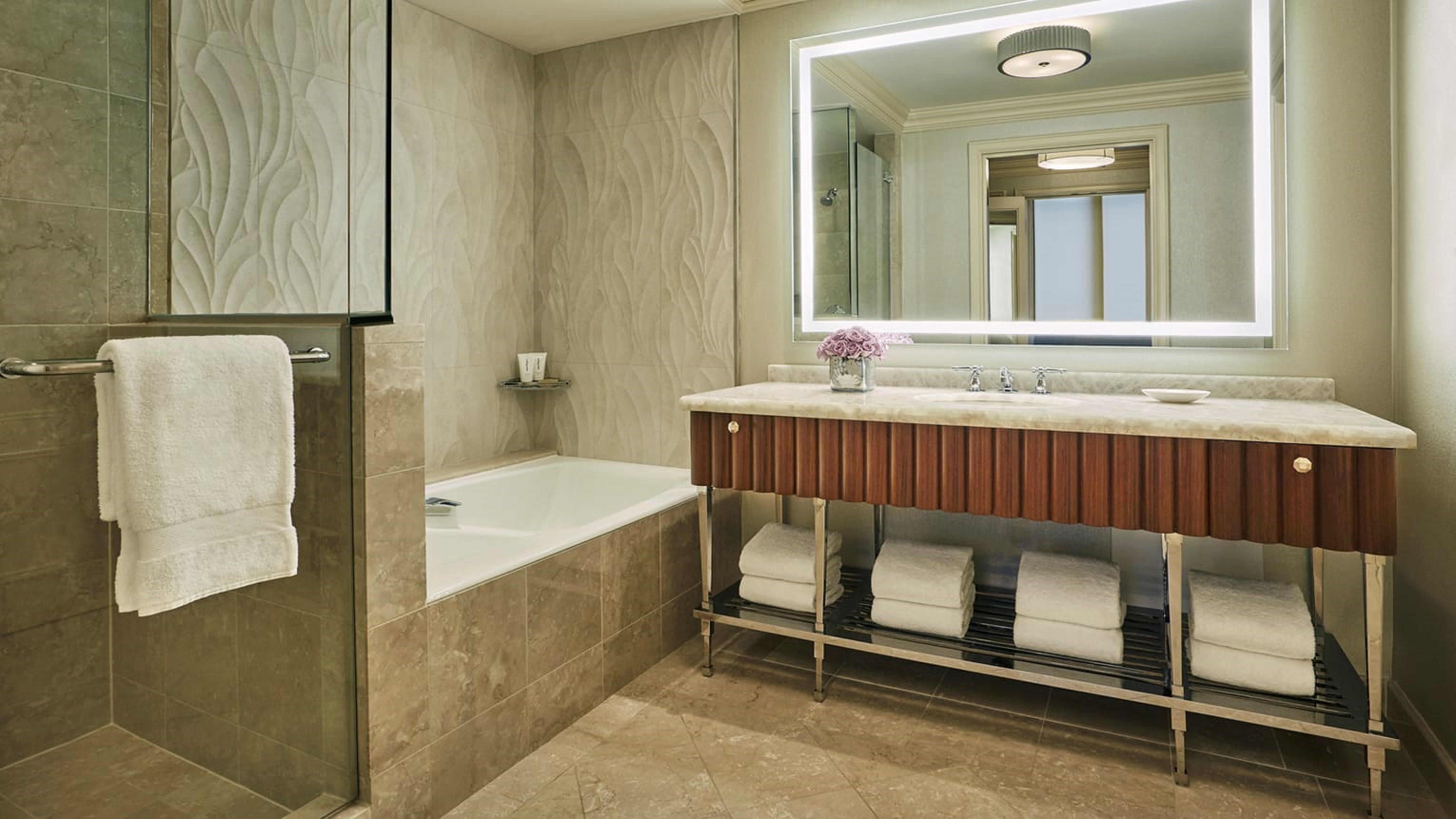 Suite King Bed One Bedroom 