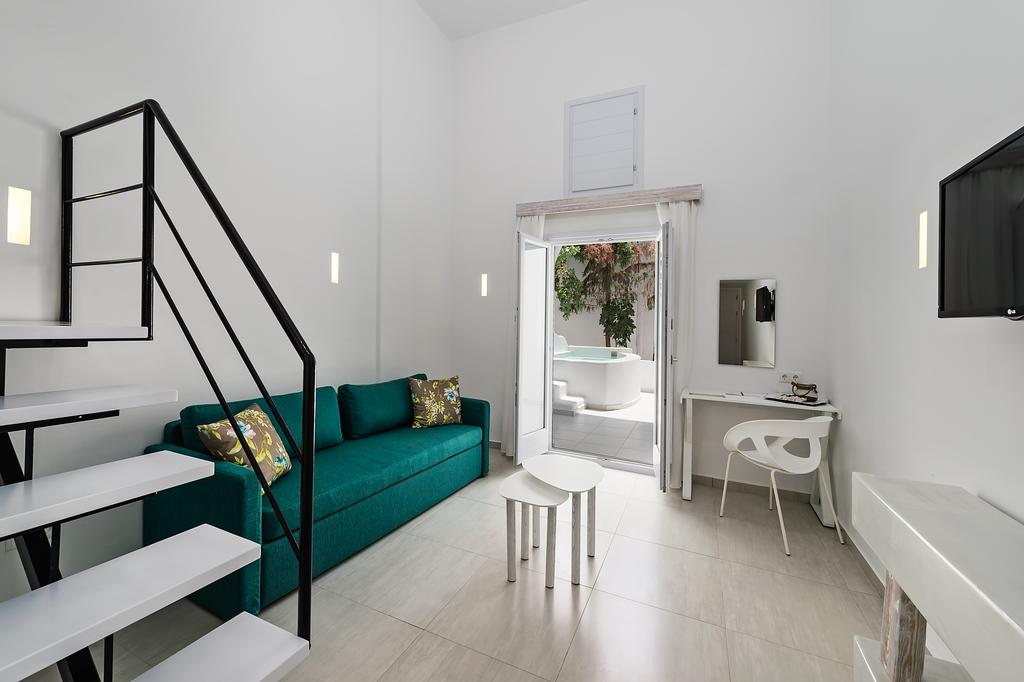 Suite with Private Pool