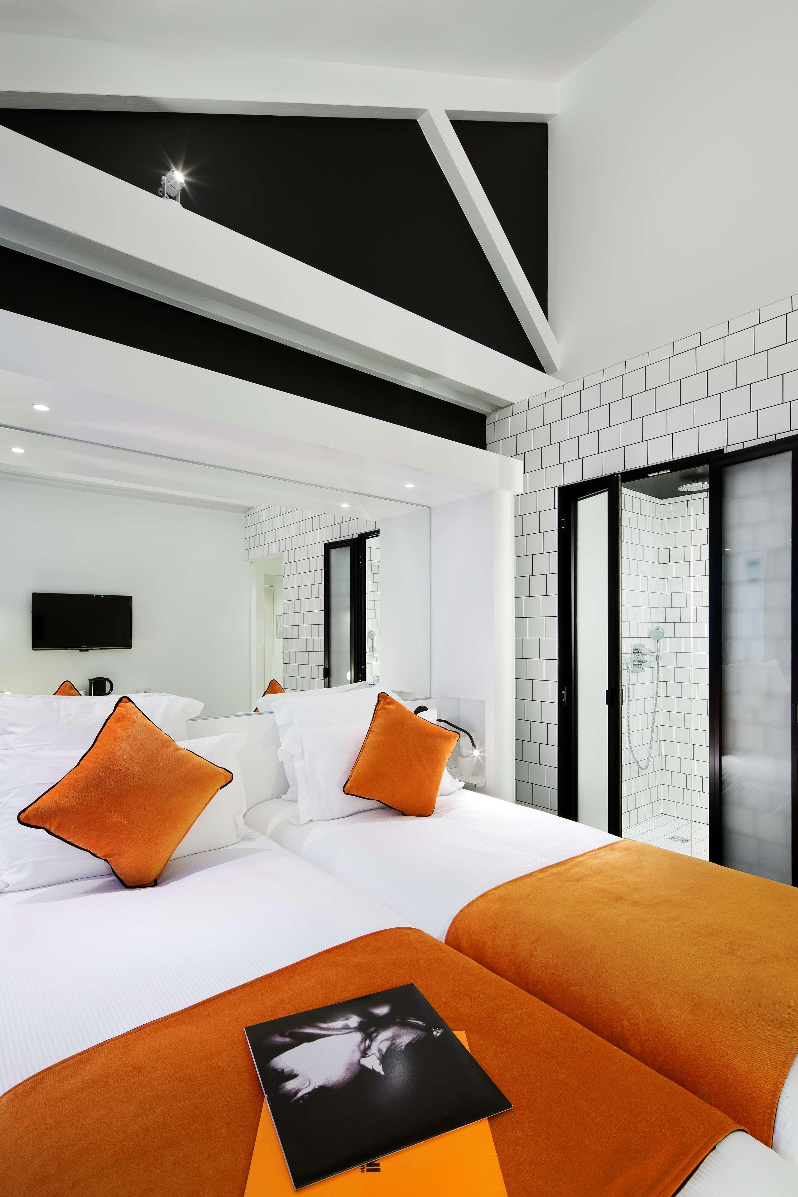 Double King Bed Non Smoking