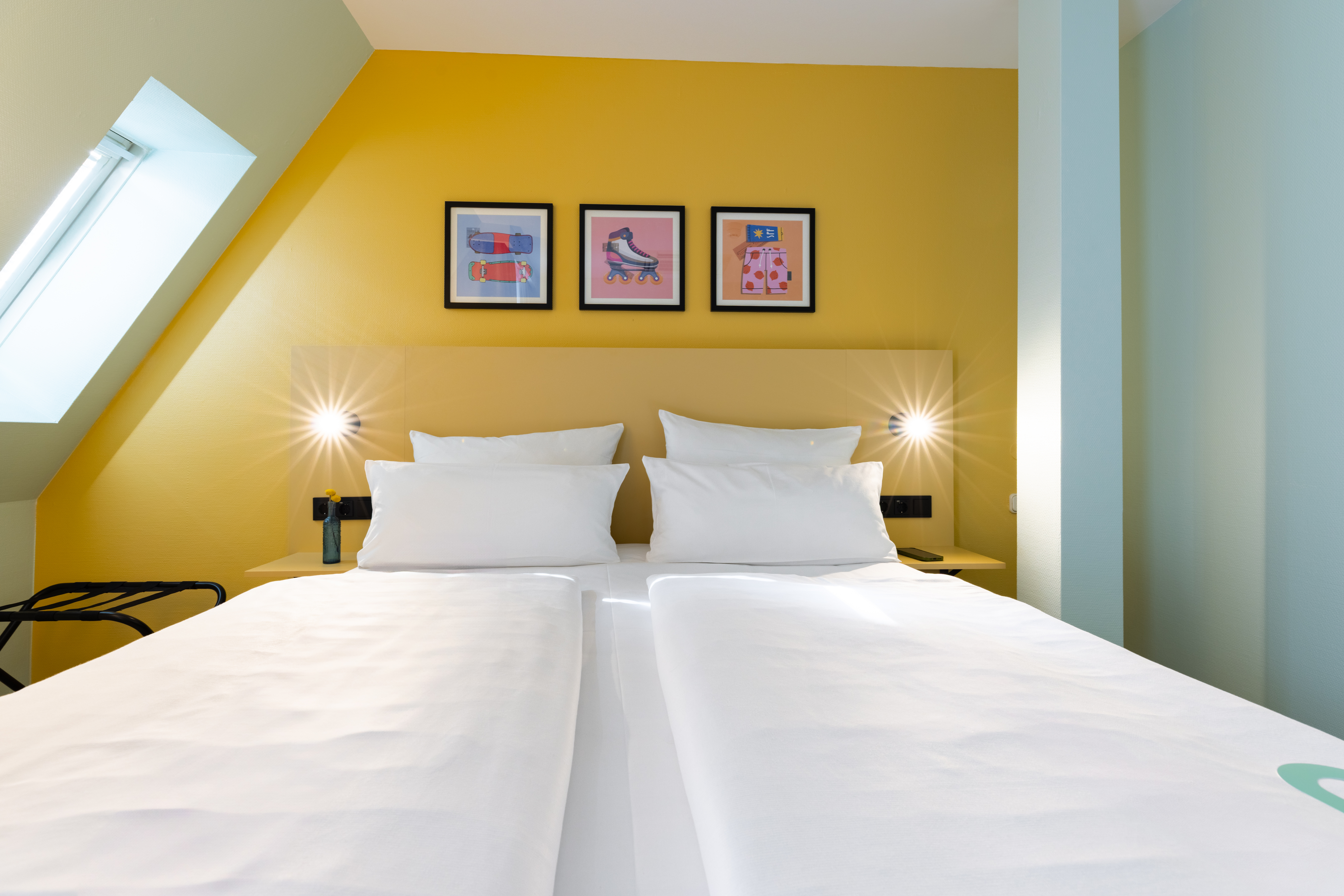 Double Queen Size Bed