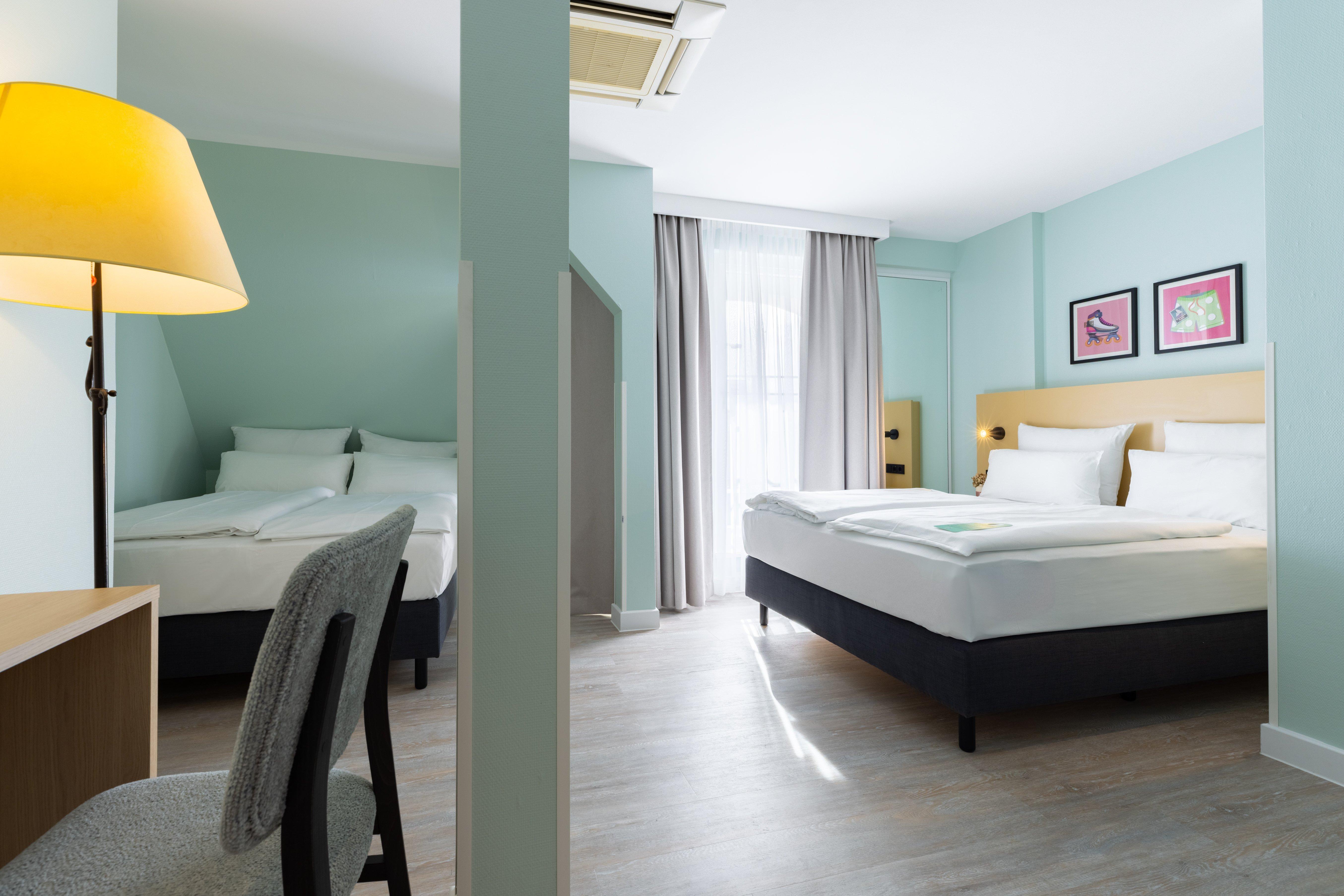 Double Queen Size Bed