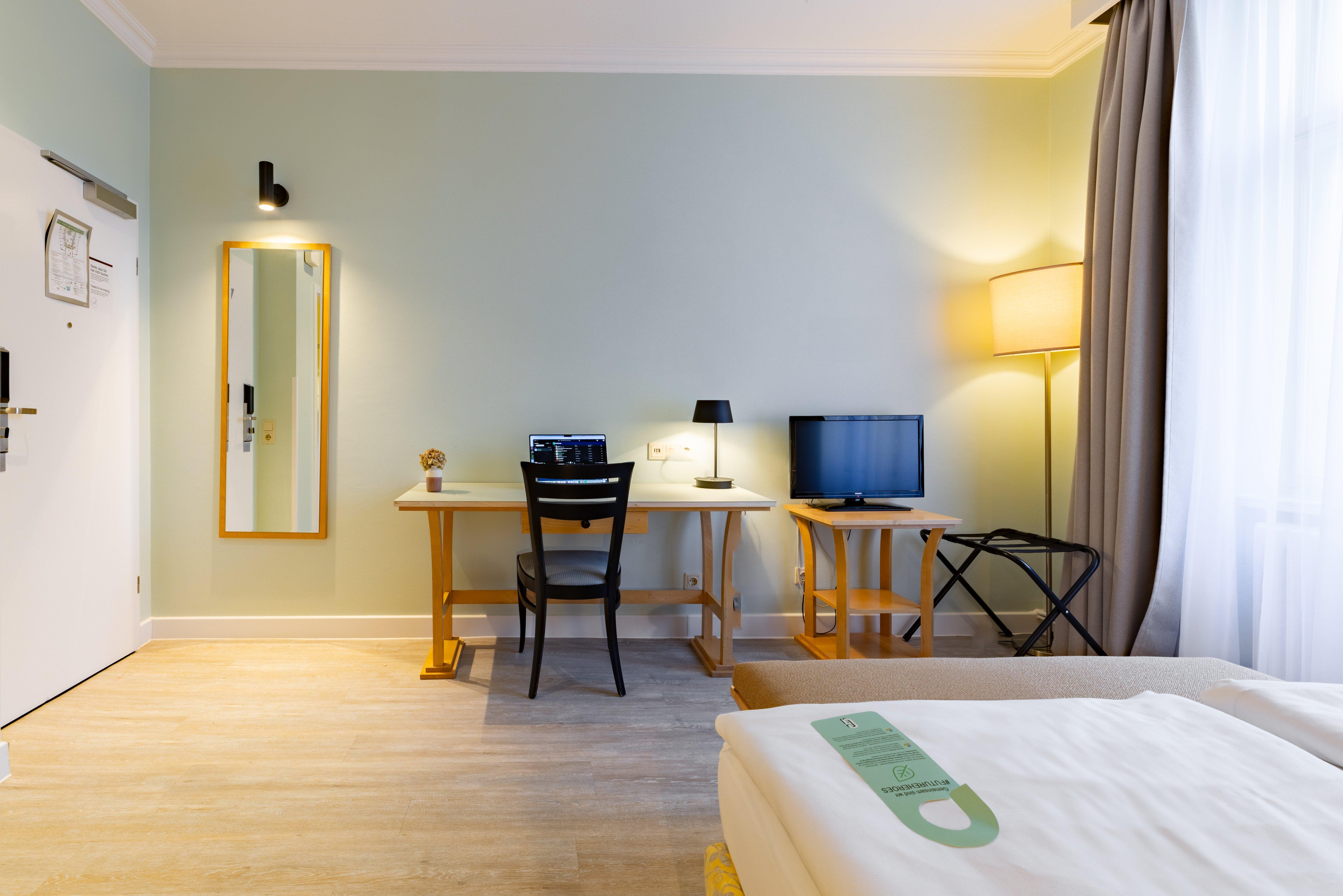 Double Queen Size Bed