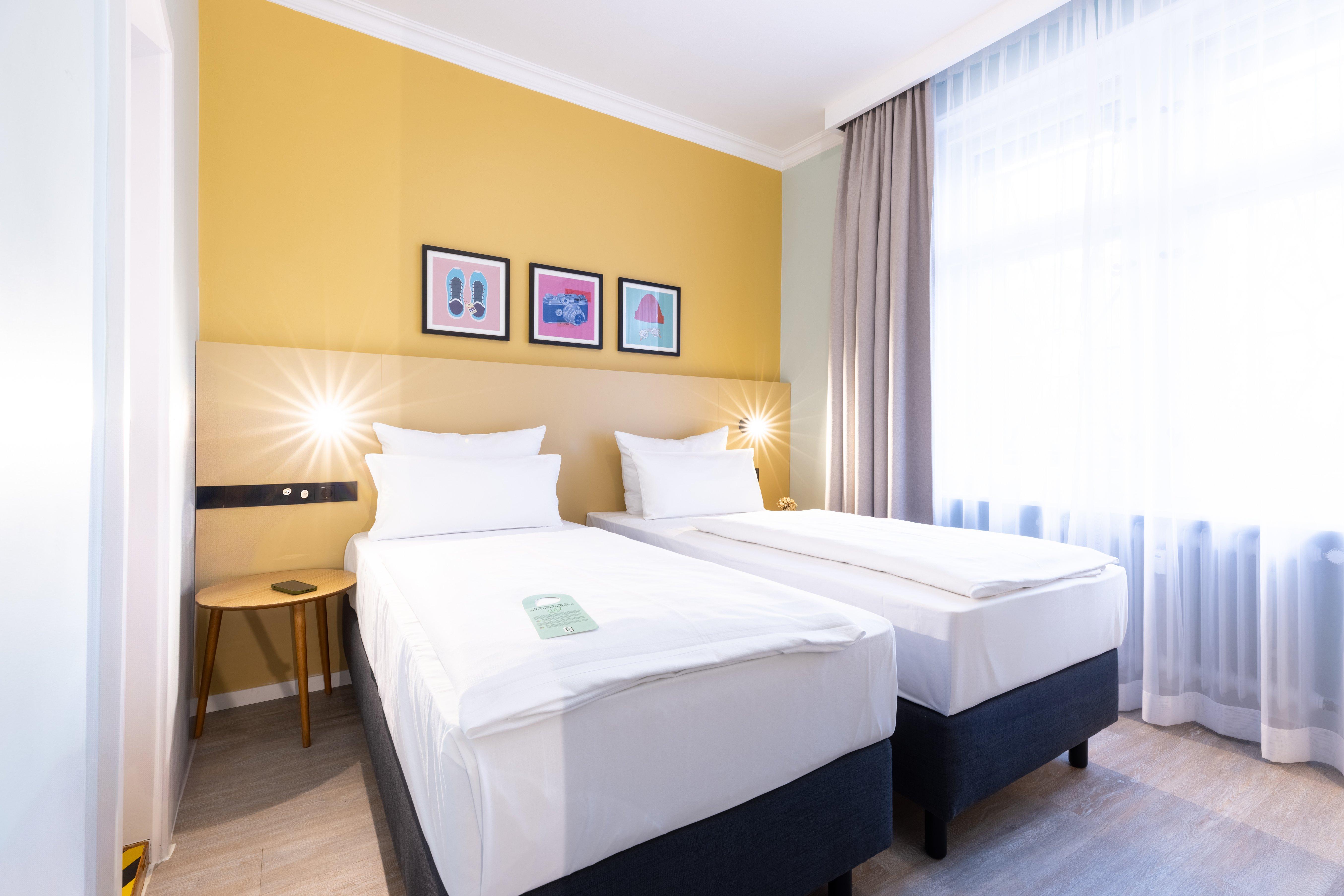 Double Queen Size Bed