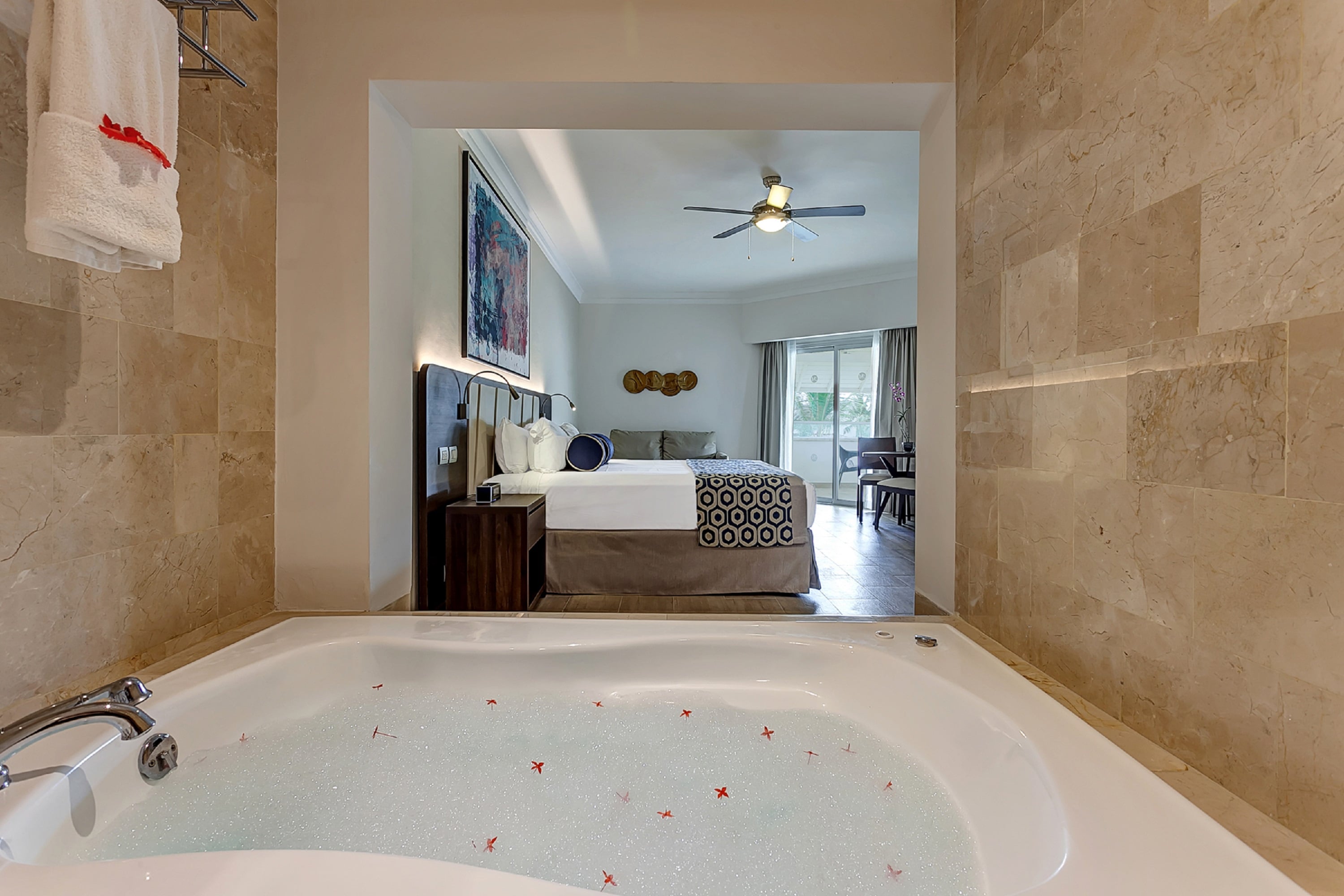 Junior Suite with Jacuzzi
