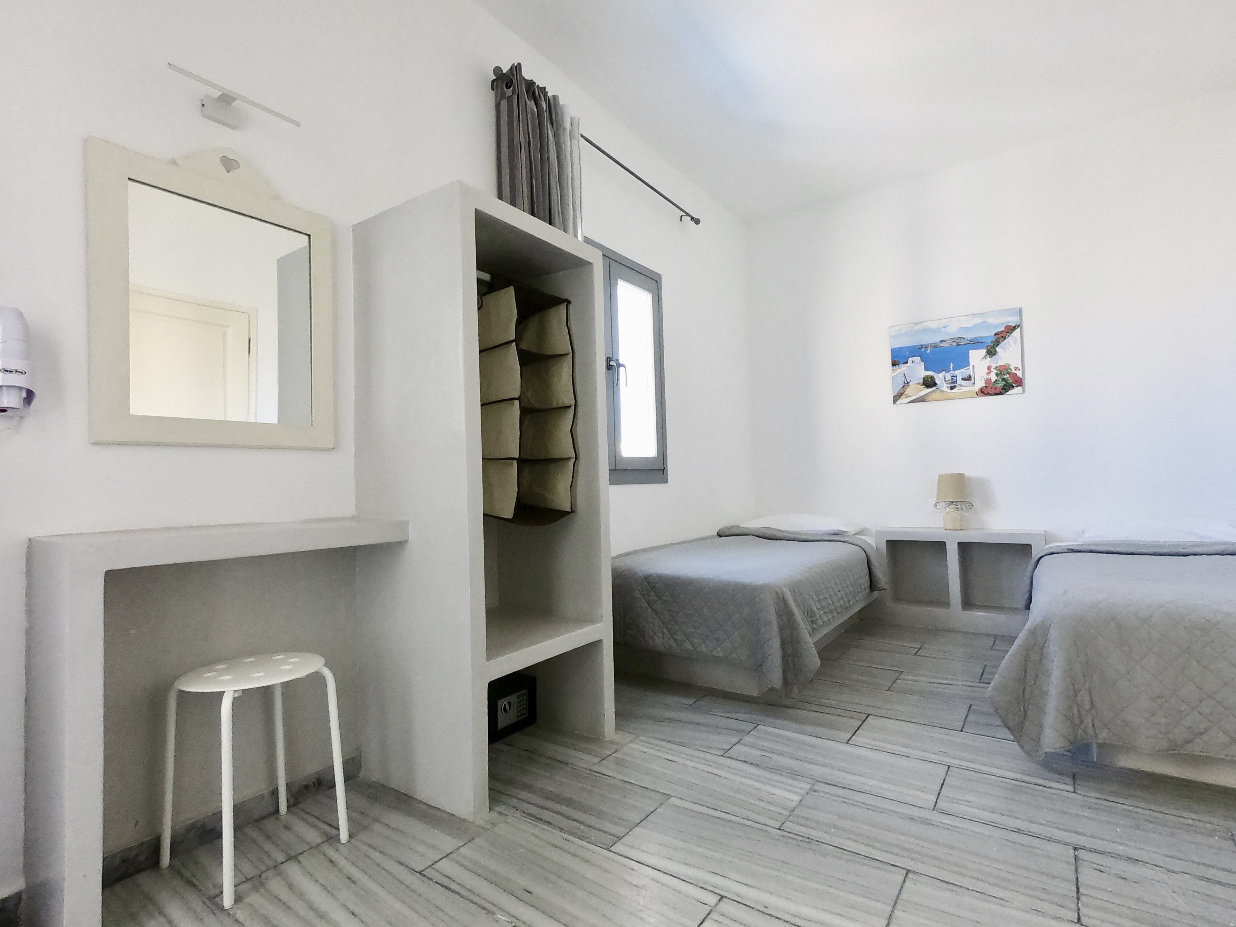 Studio Deluxe Two Beds