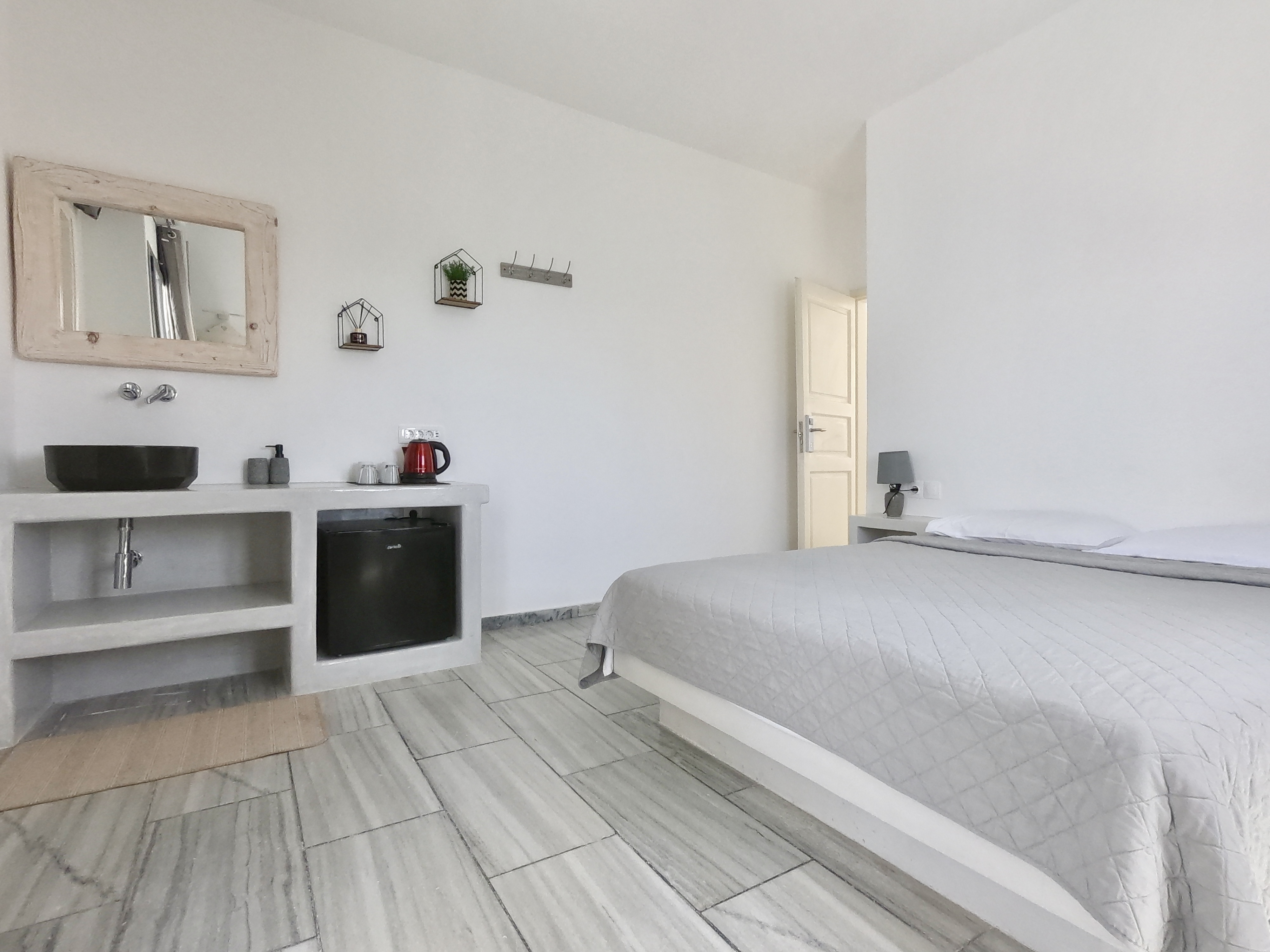 Double Deluxe Pool View