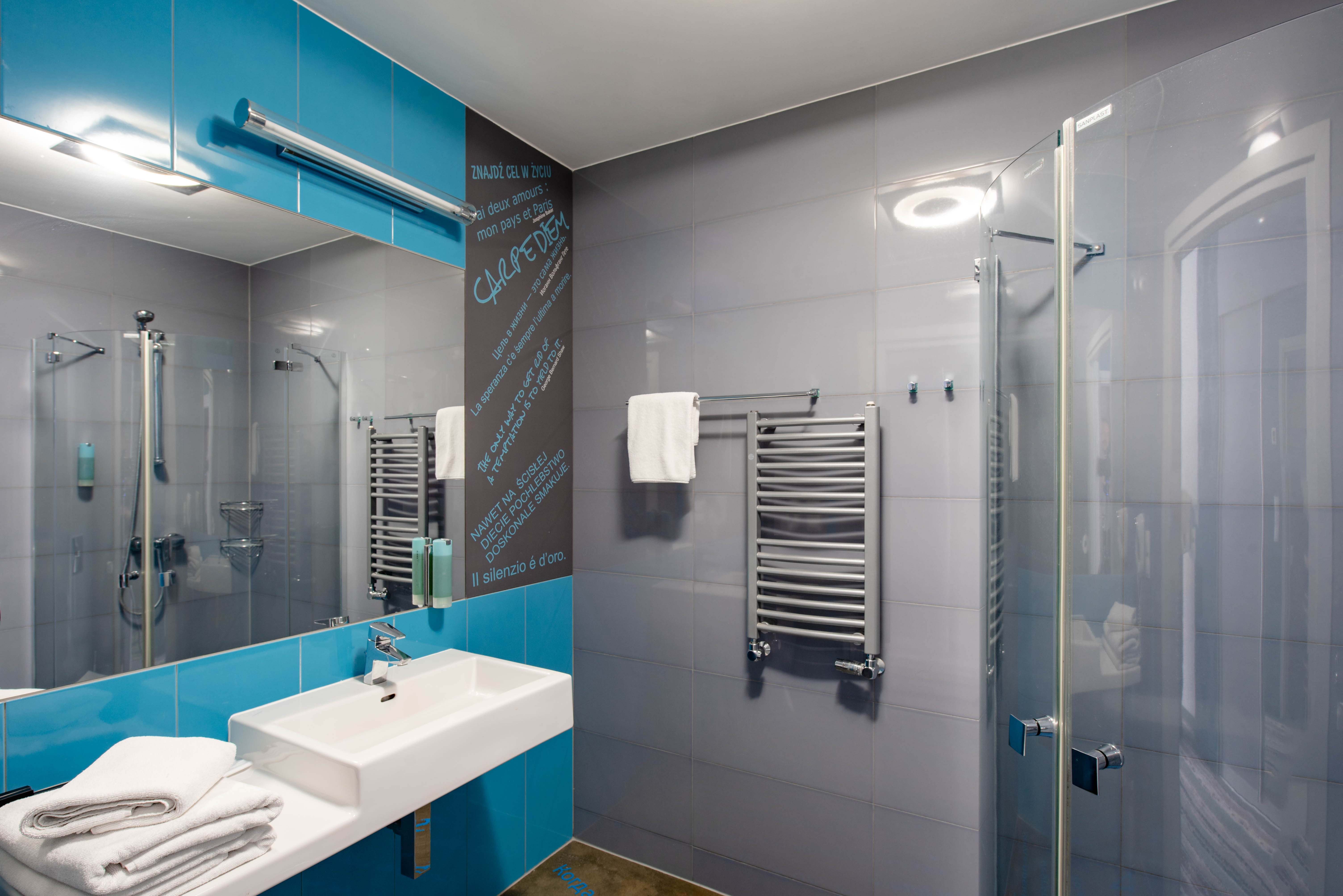 Double or Twin Standard