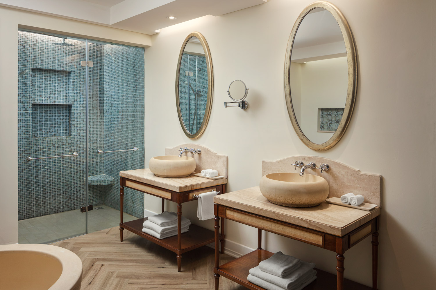 Junior Suite Capacity 1