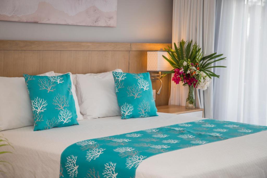 Junior Suite King Size Bed