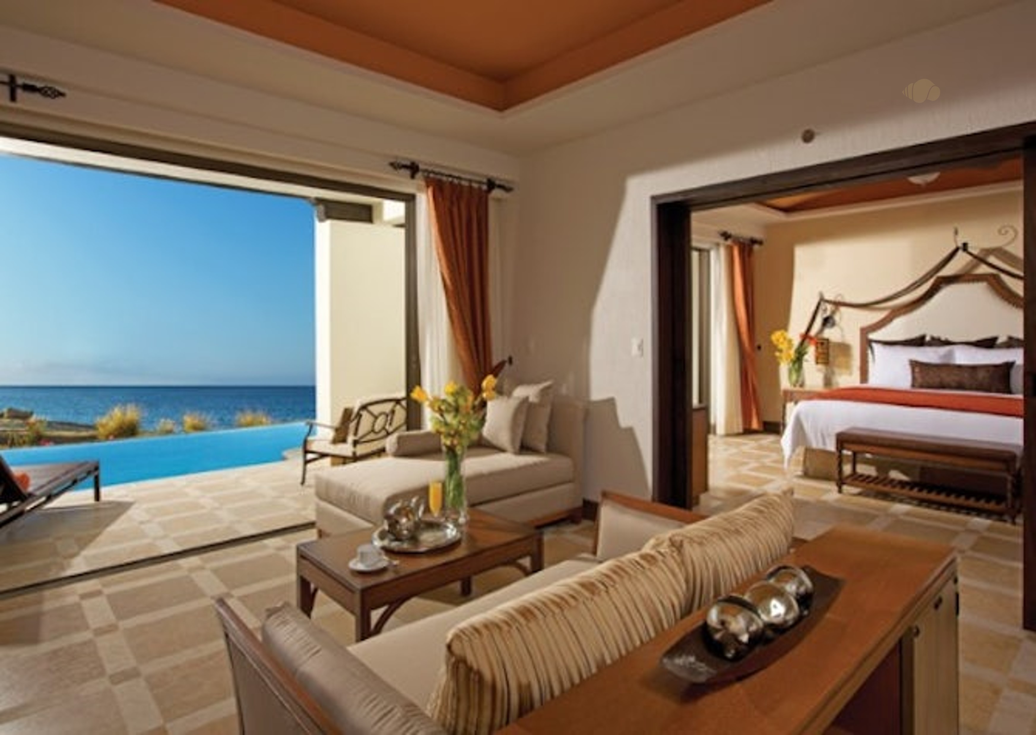 Suite Deluxe Ocean Front