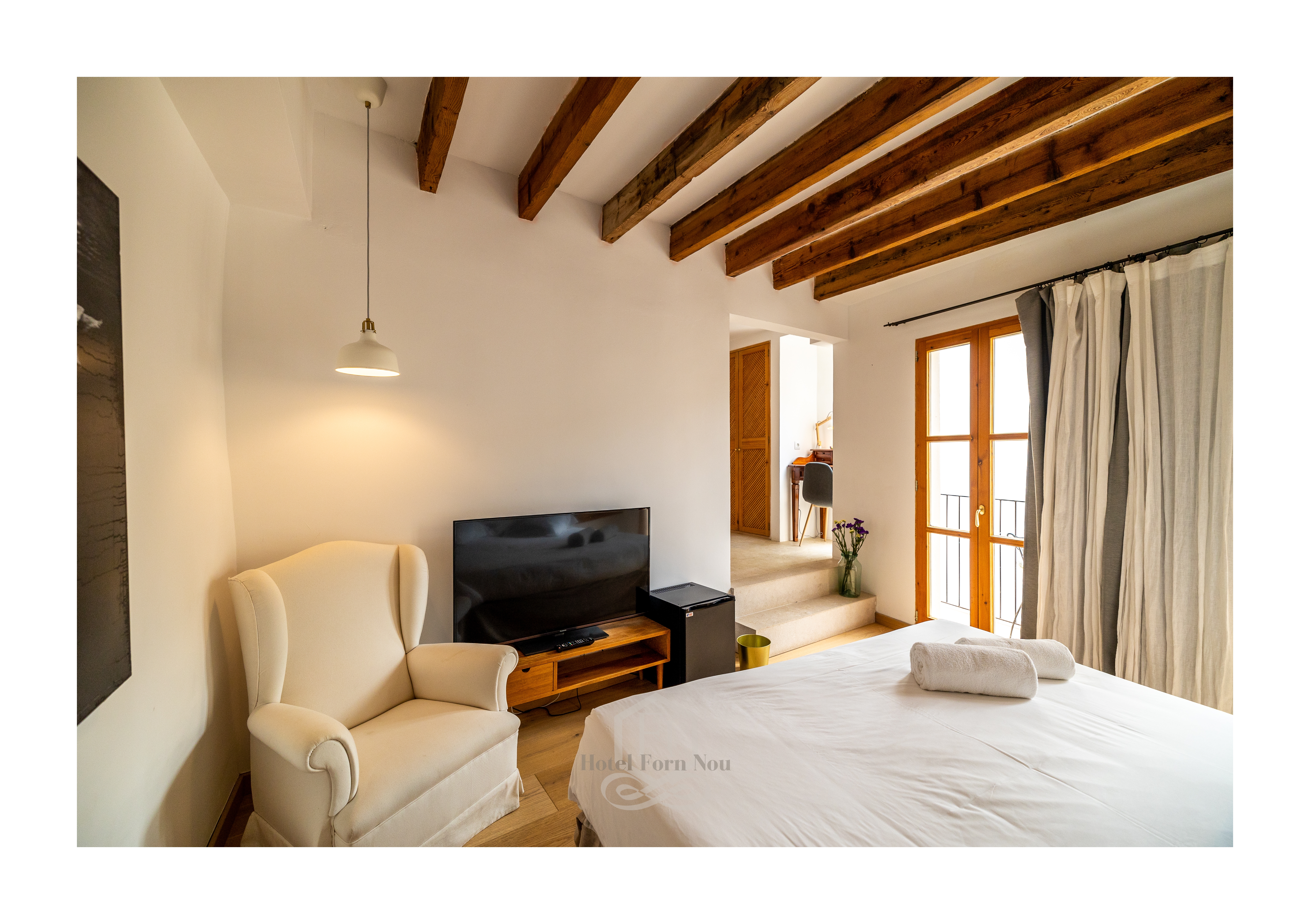 Junior Suite with Balcony