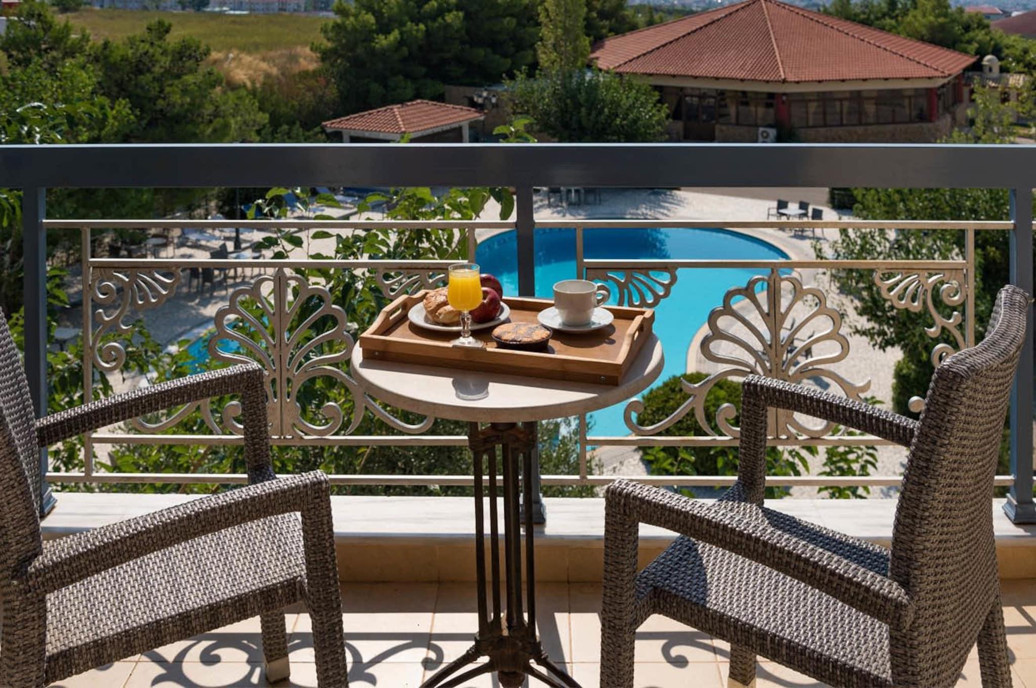 Quadruple Three Beds