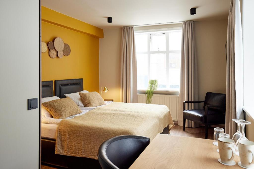 Double or Twin Superior