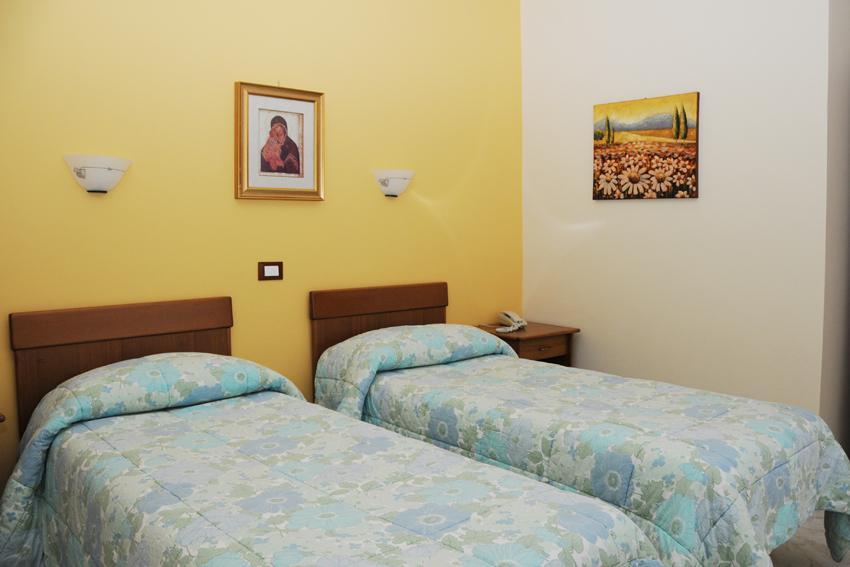 Family Room Capacity 4