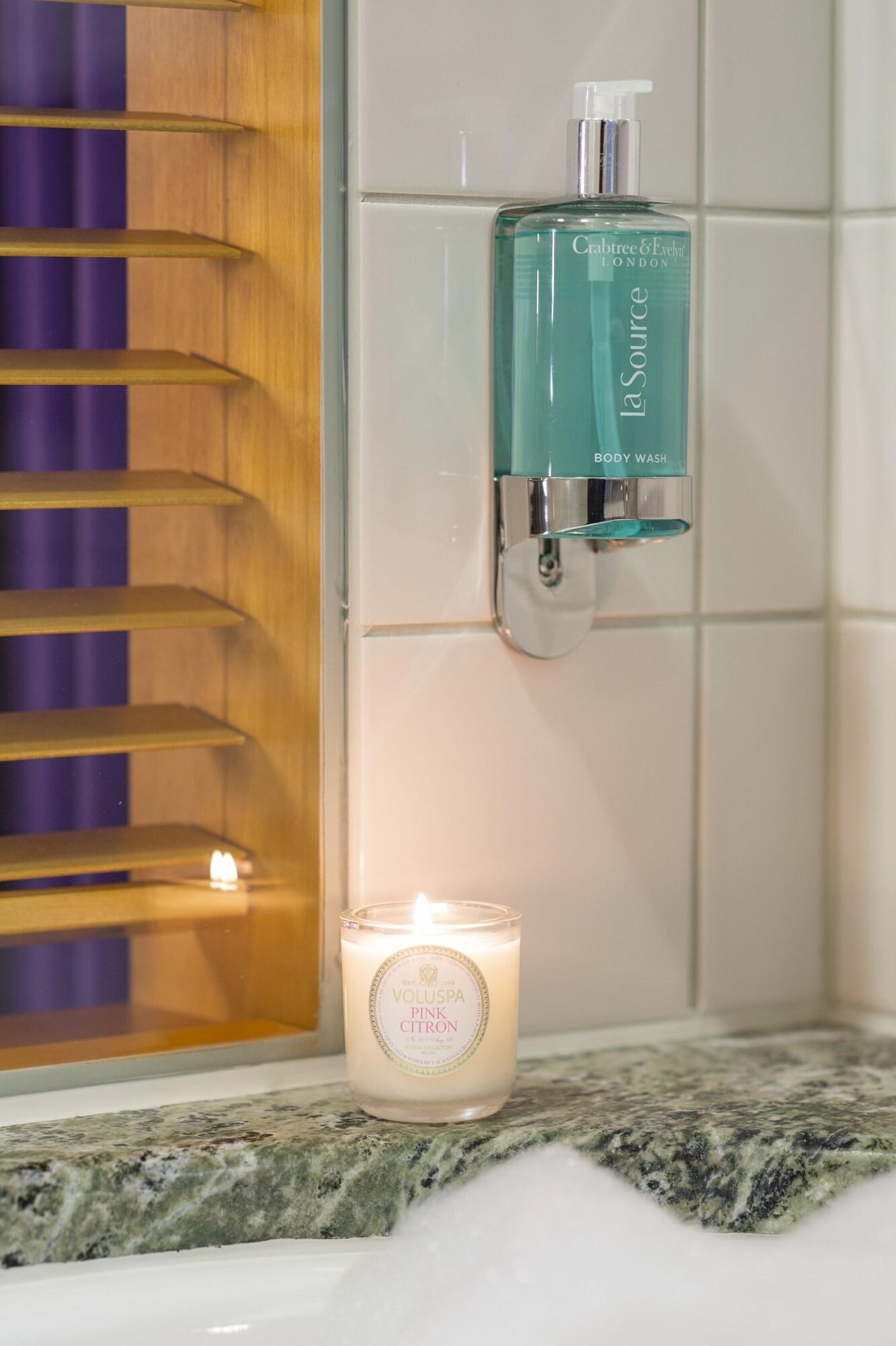 Double or Twin Deluxe