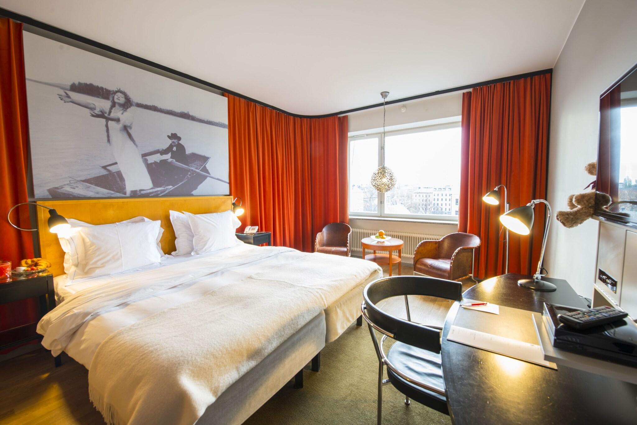 Double or Twin Deluxe