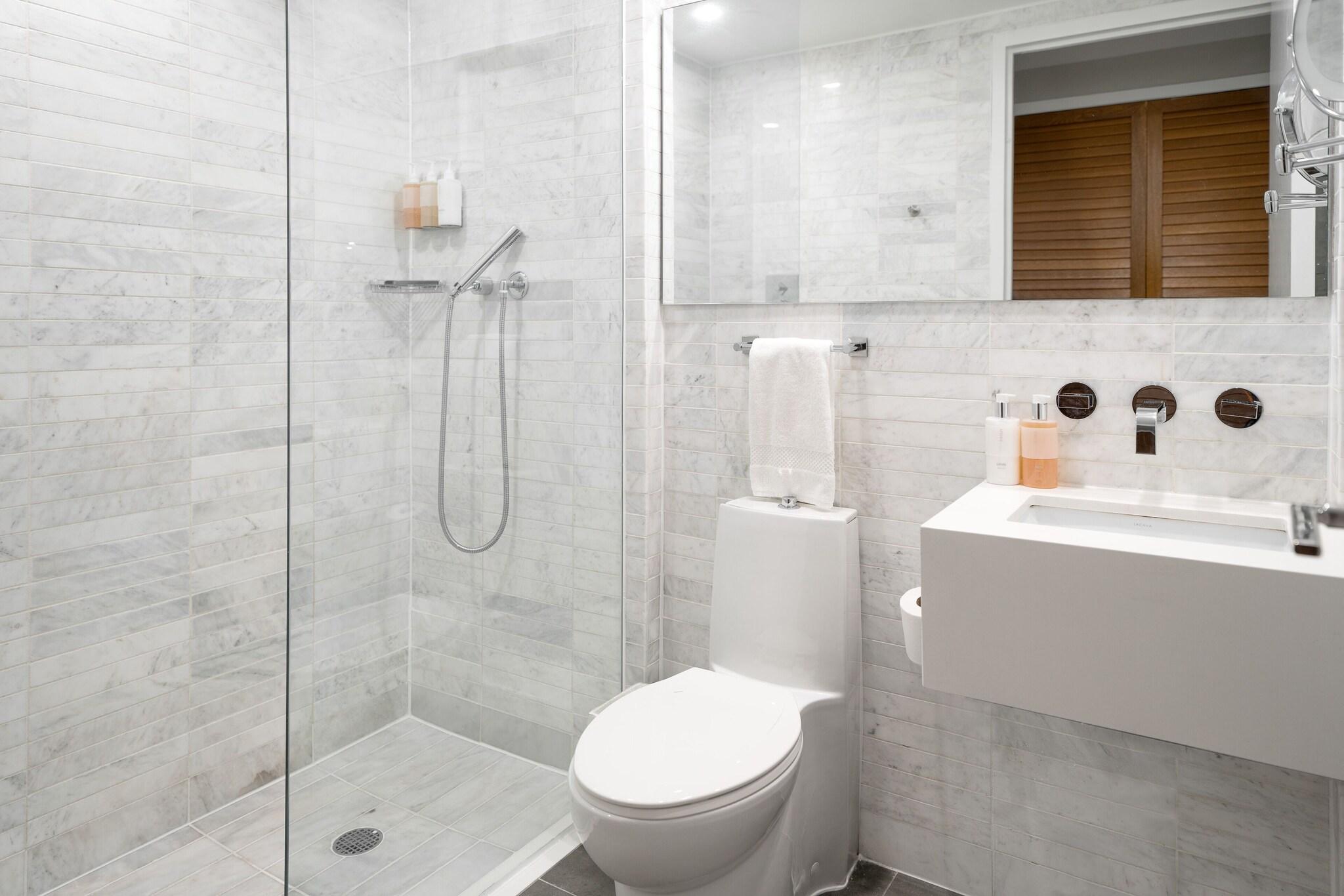 Double Deluxe Two Double Beds