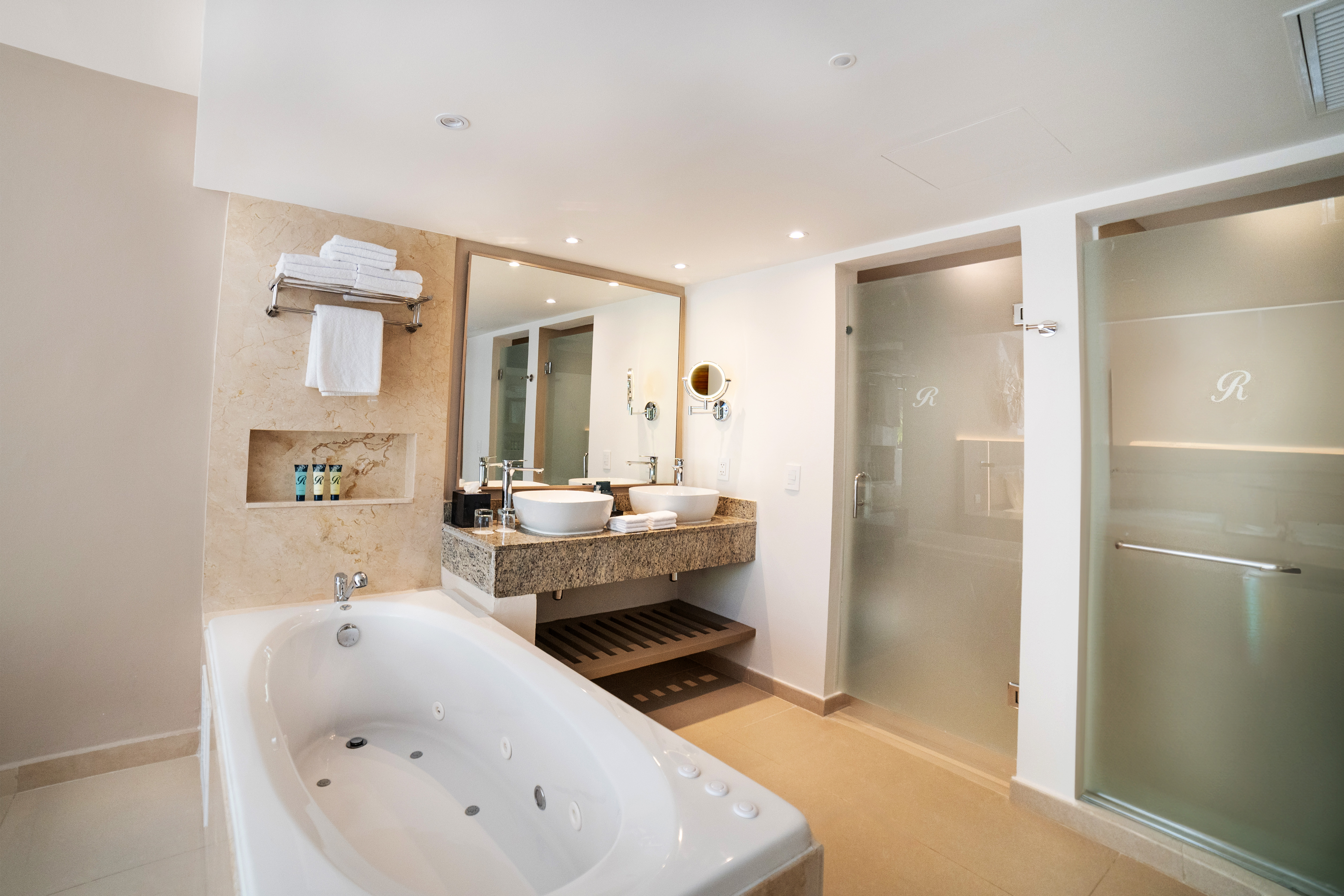 Suite Luxury One Bedroom