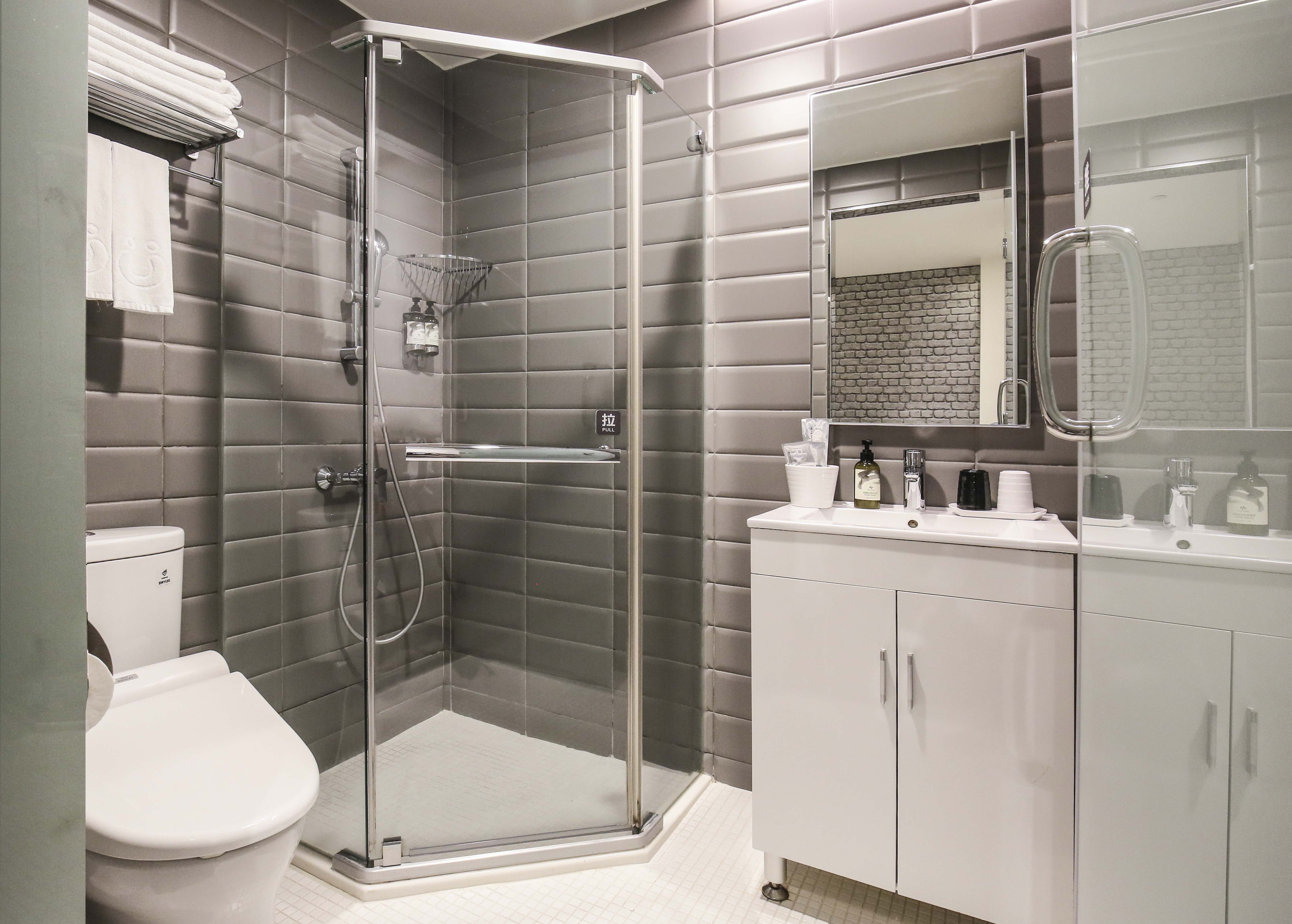 Double Superior King Bed