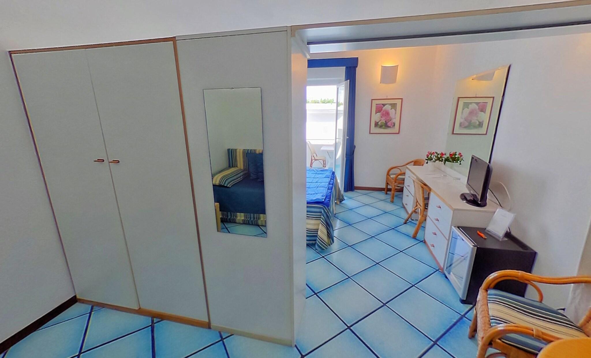 Quadruple Three Beds