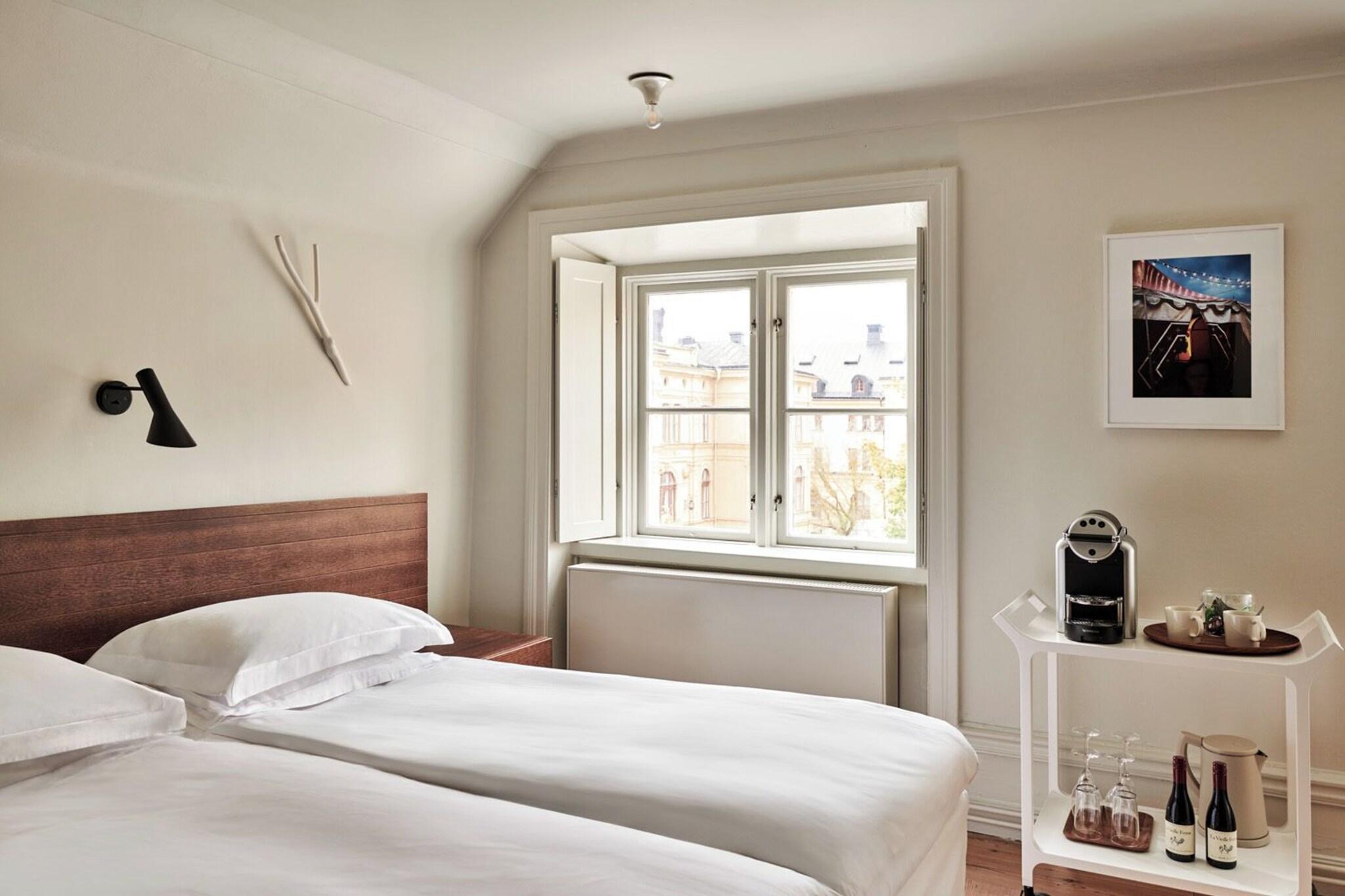 Junior Suite King Size Bed