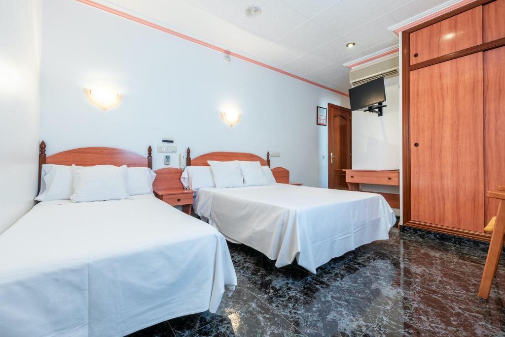 Double or Twin Standard