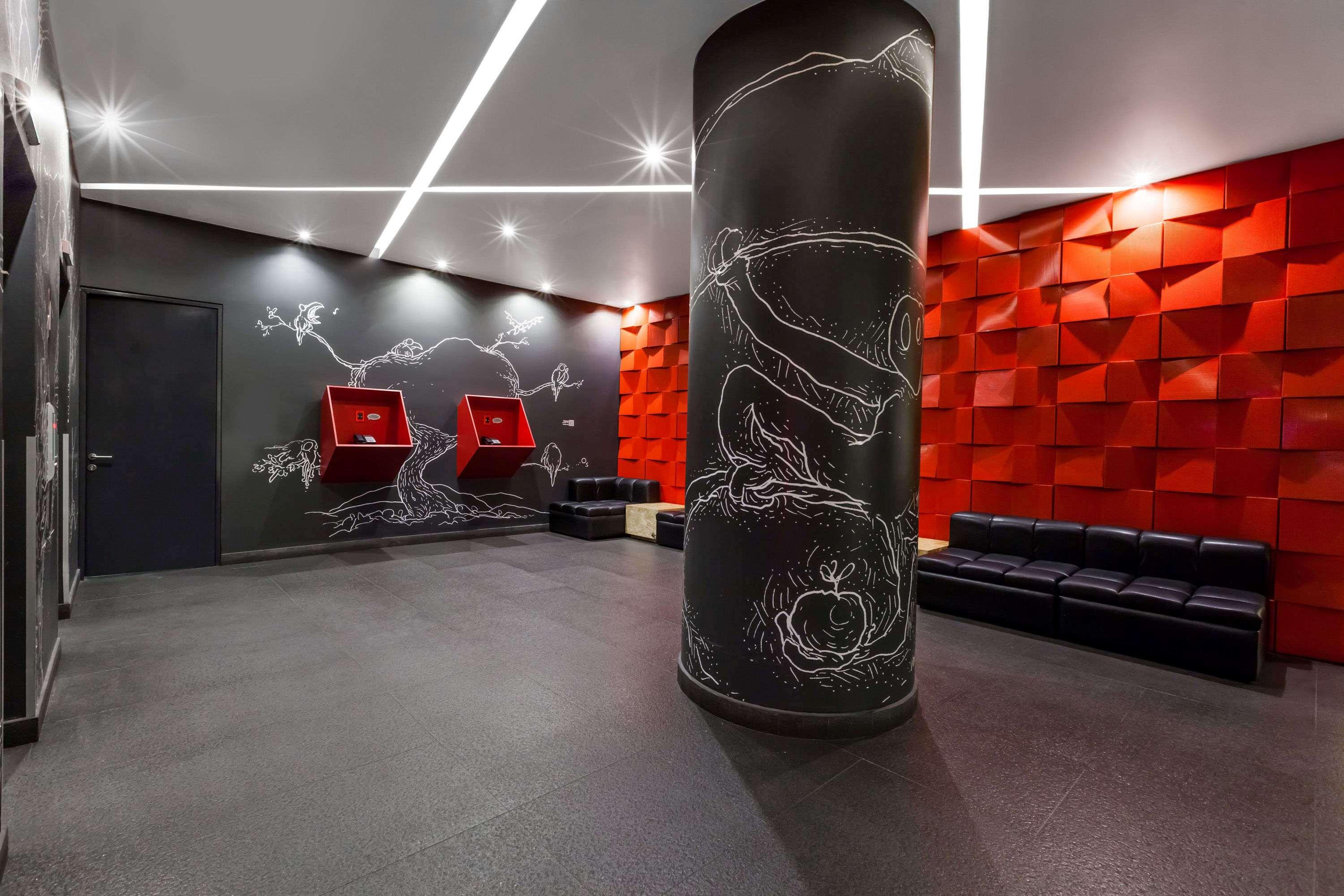 Quadruple King Size Bed