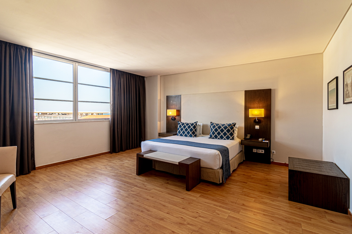 Double or Twin Deluxe