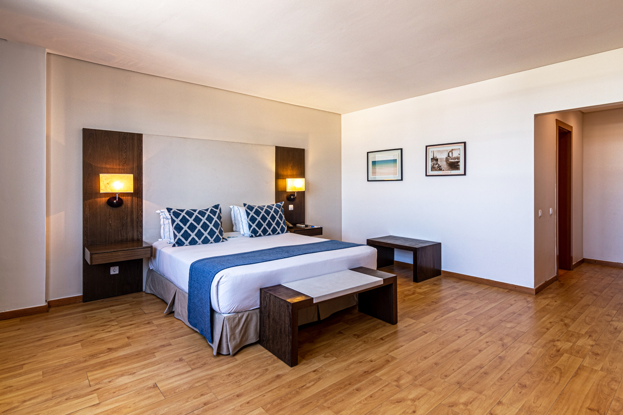 Double or Twin Deluxe