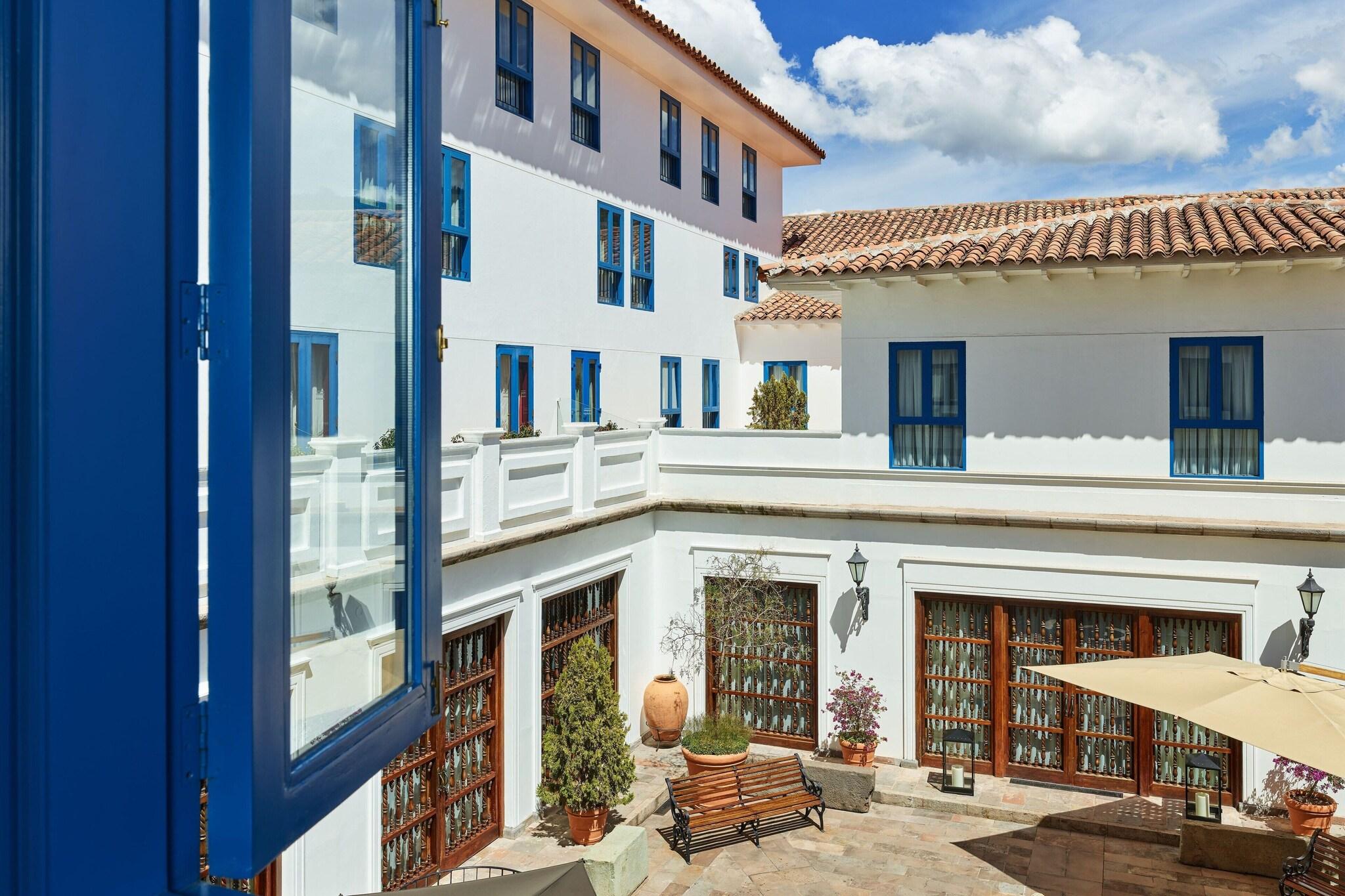 Double Deluxe King Bed