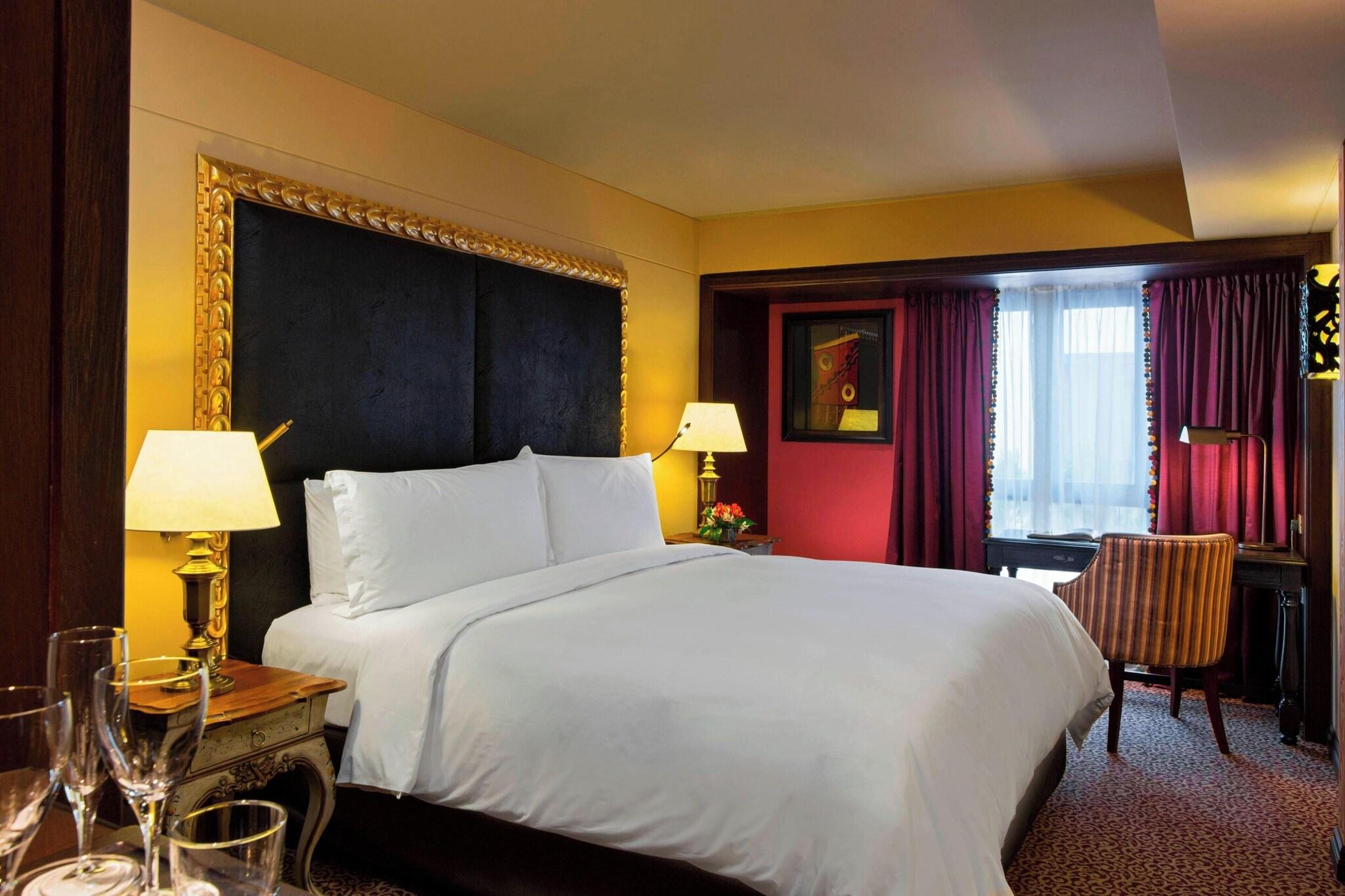 Double Classic King Bed