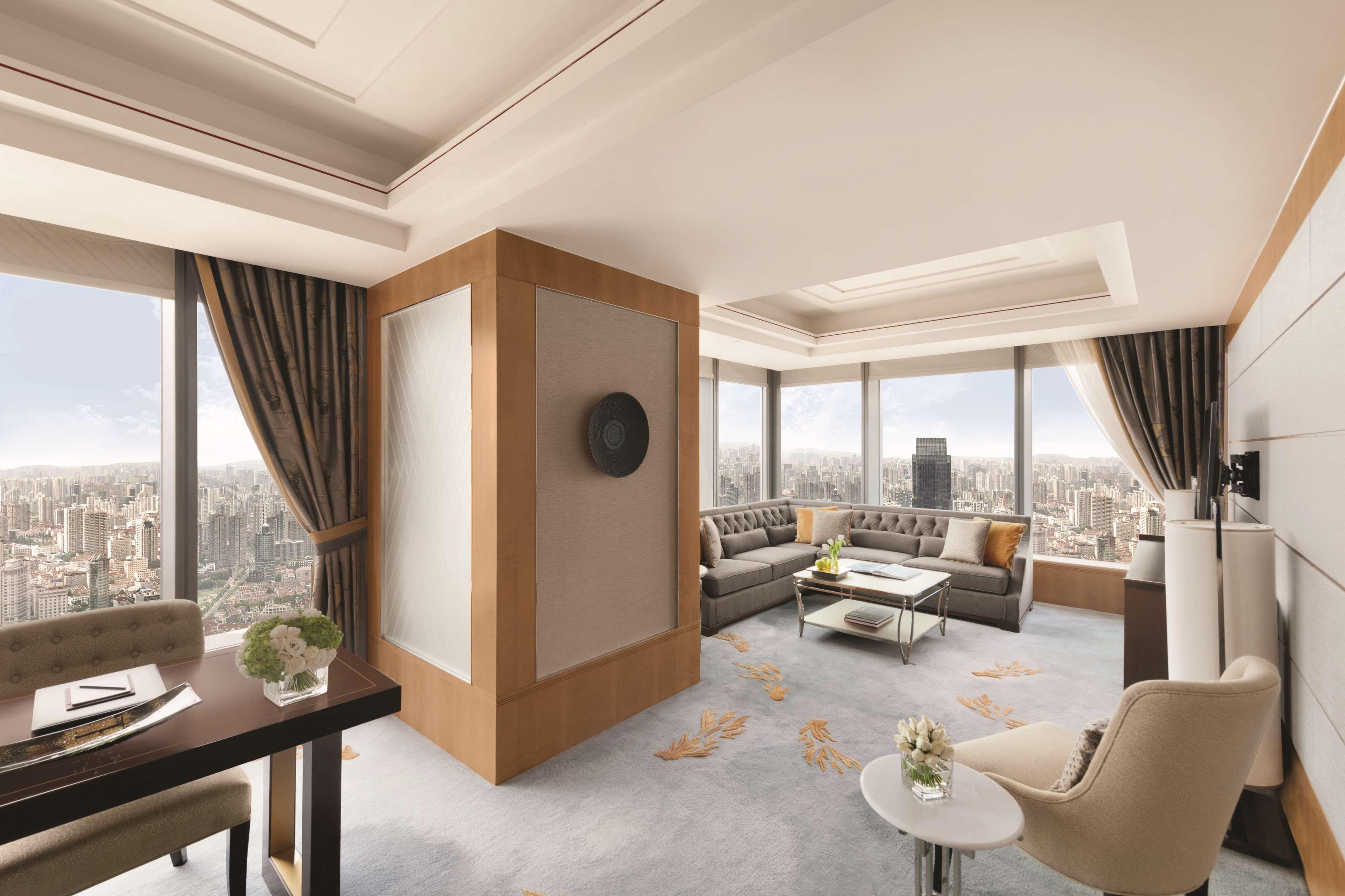 Suite Executive King Bed