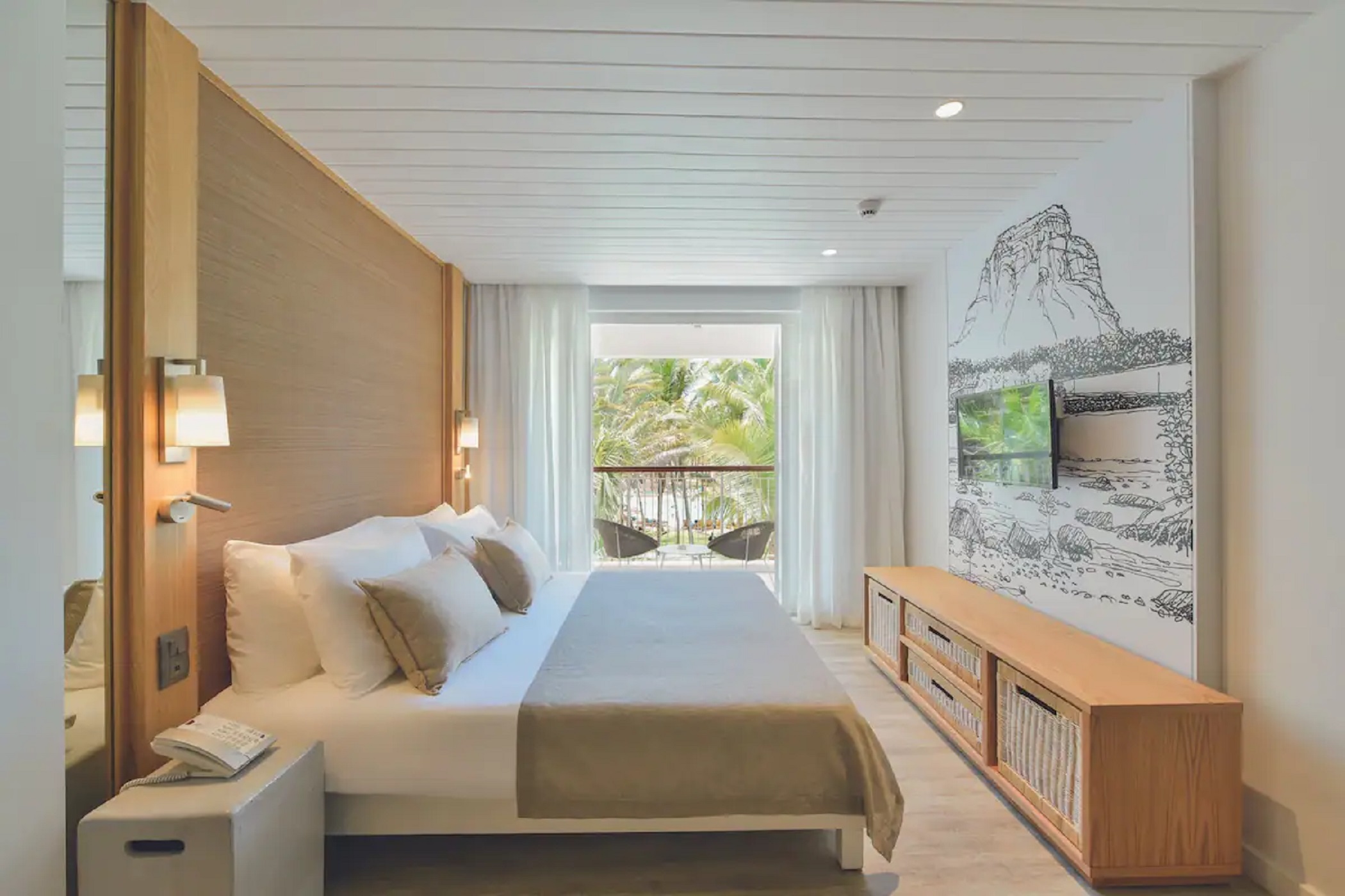 Family Room Garden View