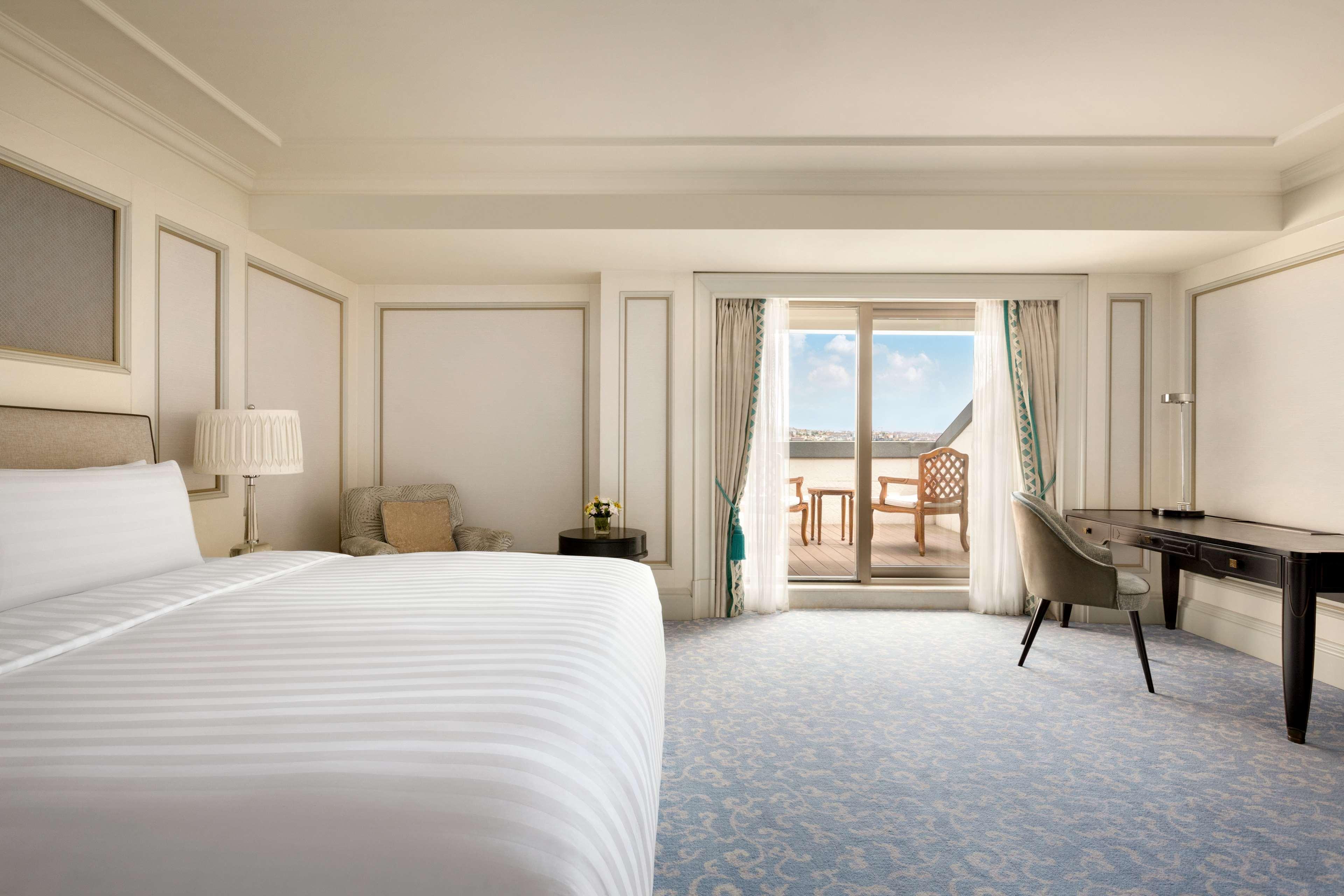 Junior Suite with Terrace