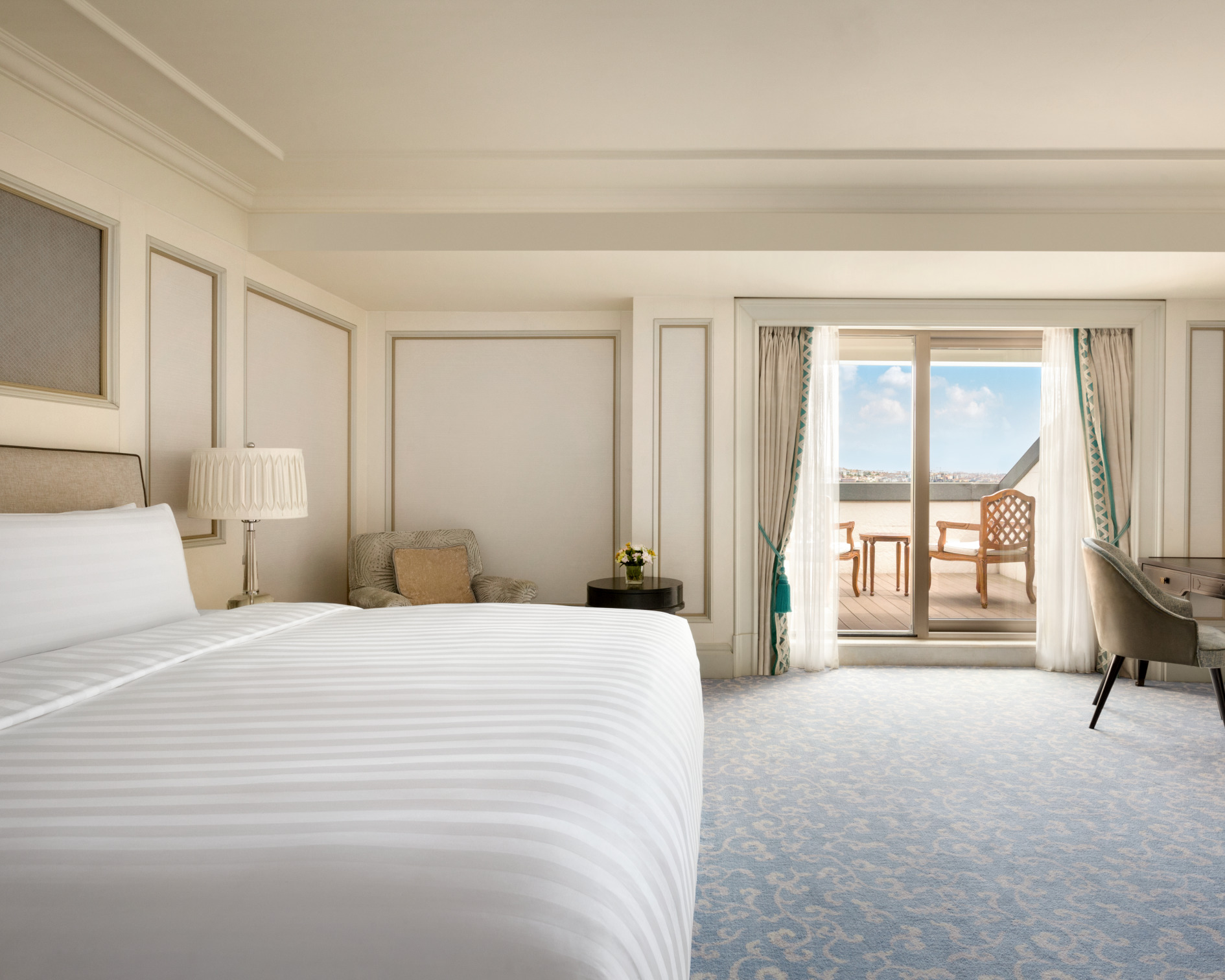 Junior Suite with Terrace