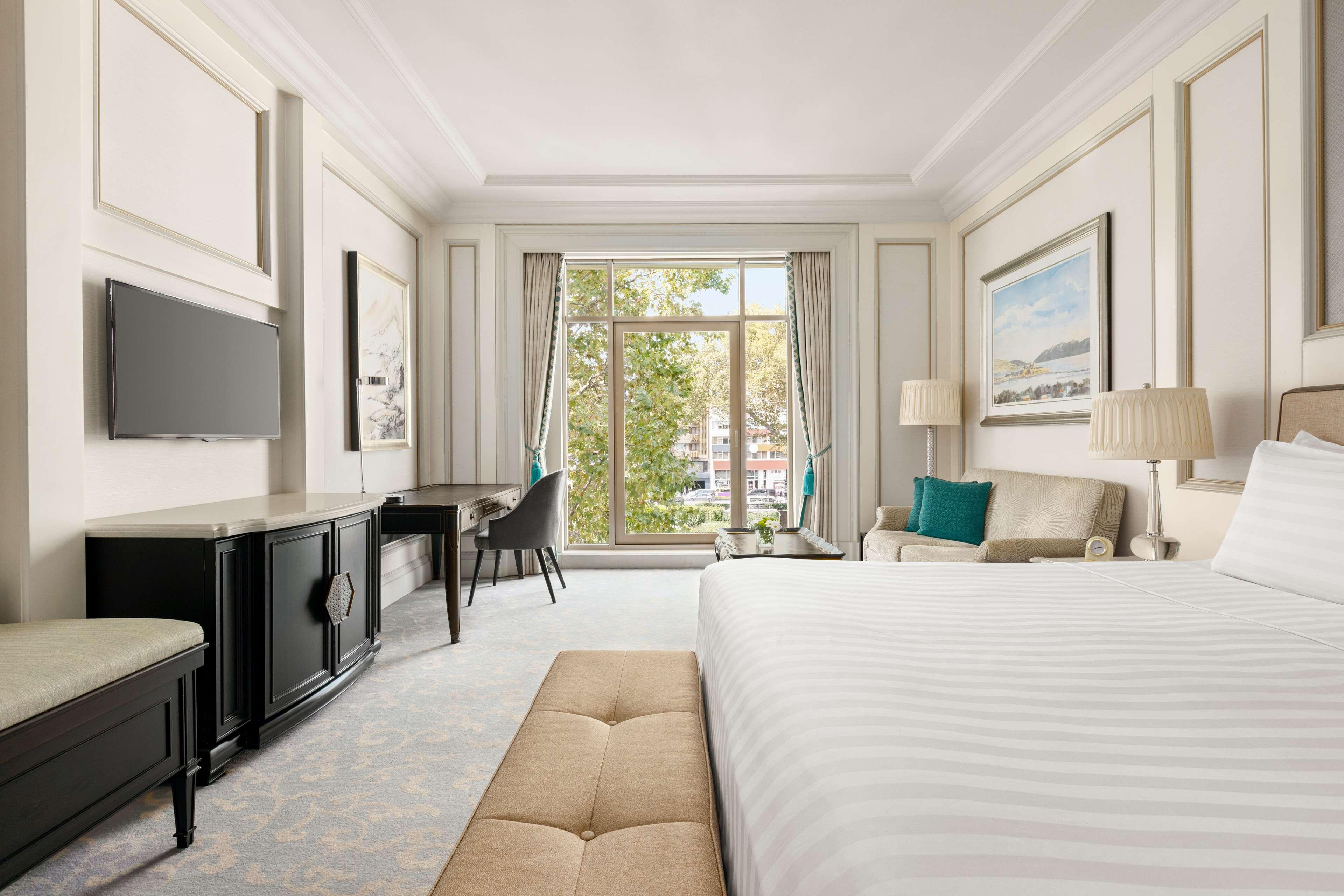 Double Deluxe City View